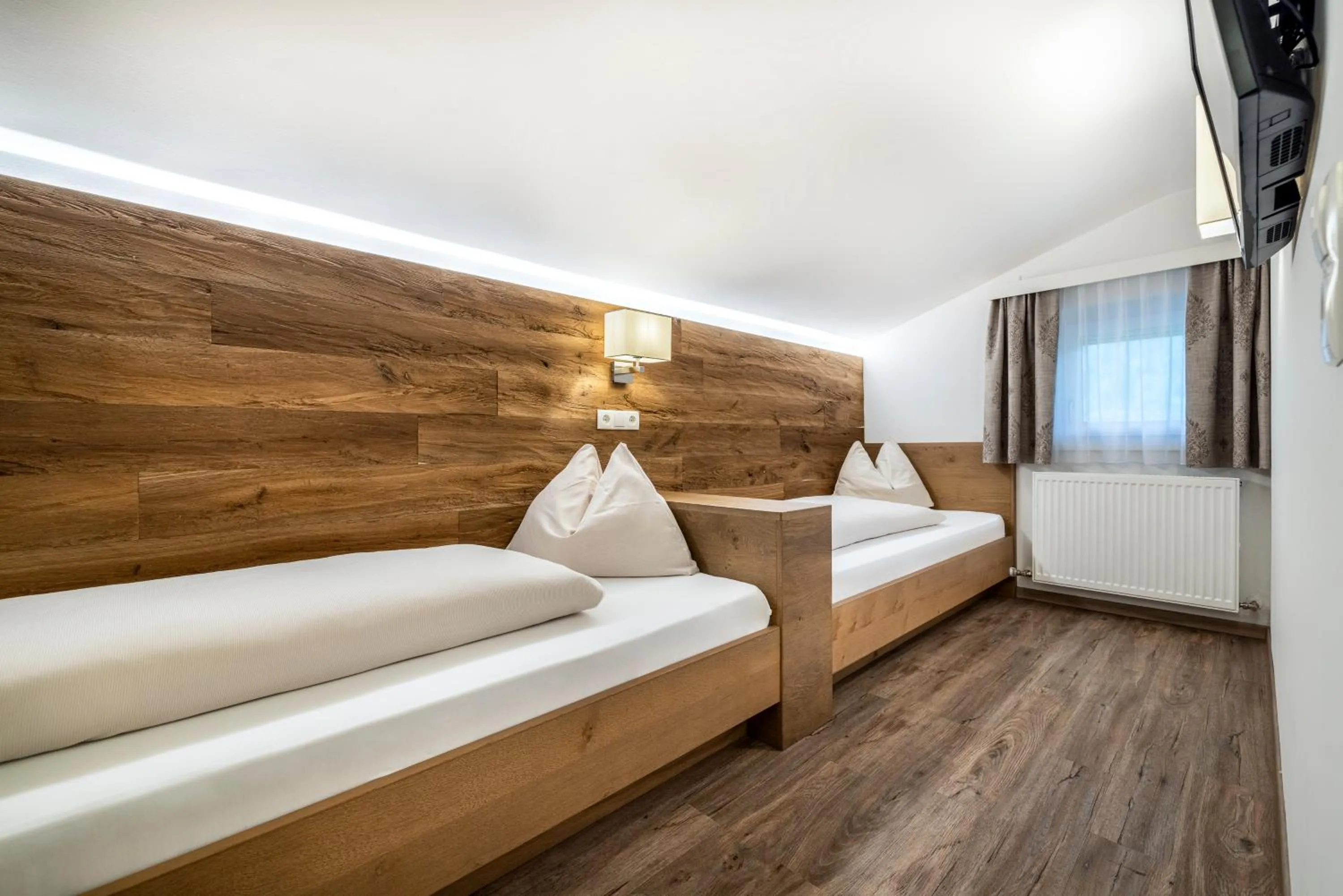 Bedroom, Bed in Aparthotel Jägerheim