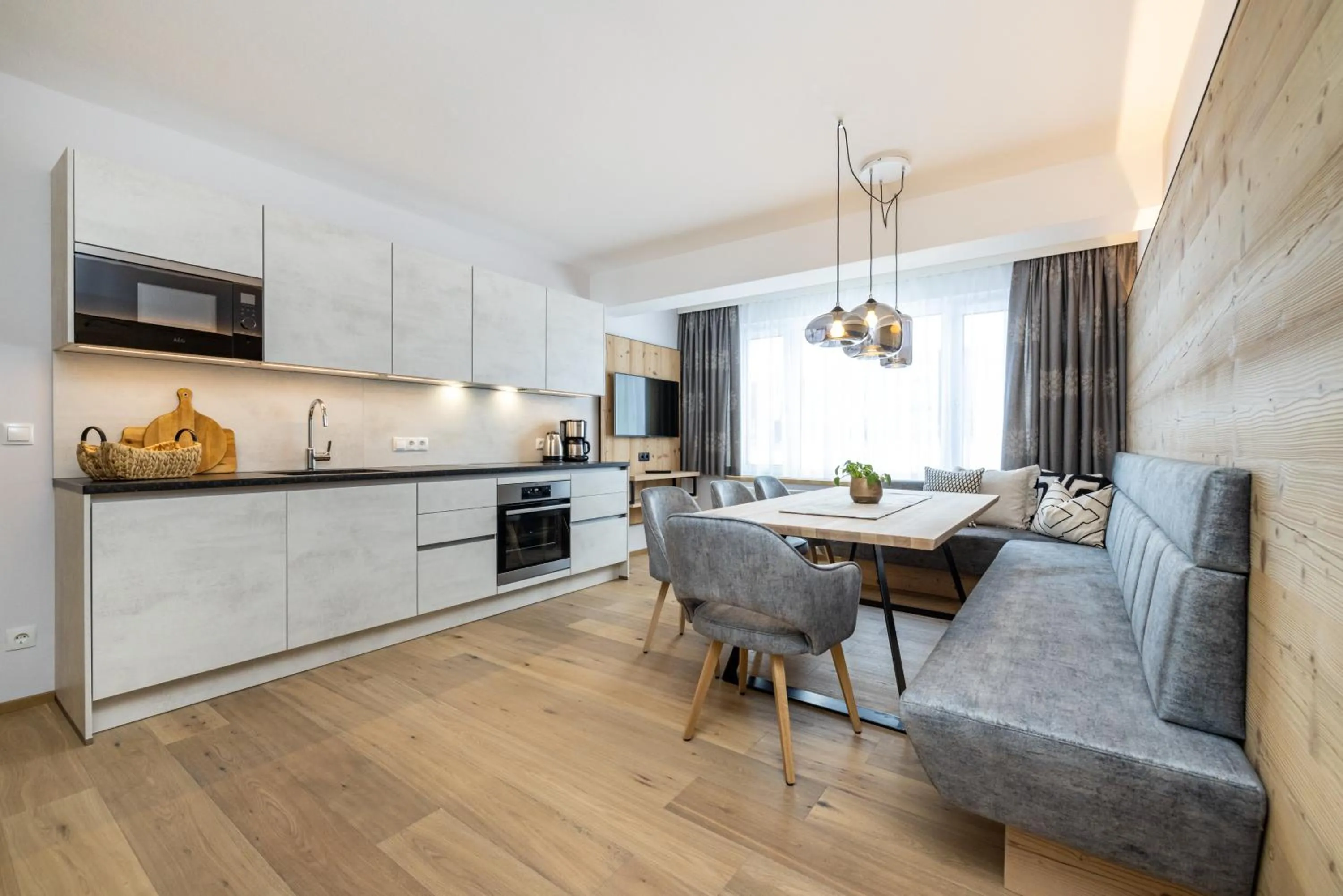 Kitchen or kitchenette in Aparthotel Jägerheim