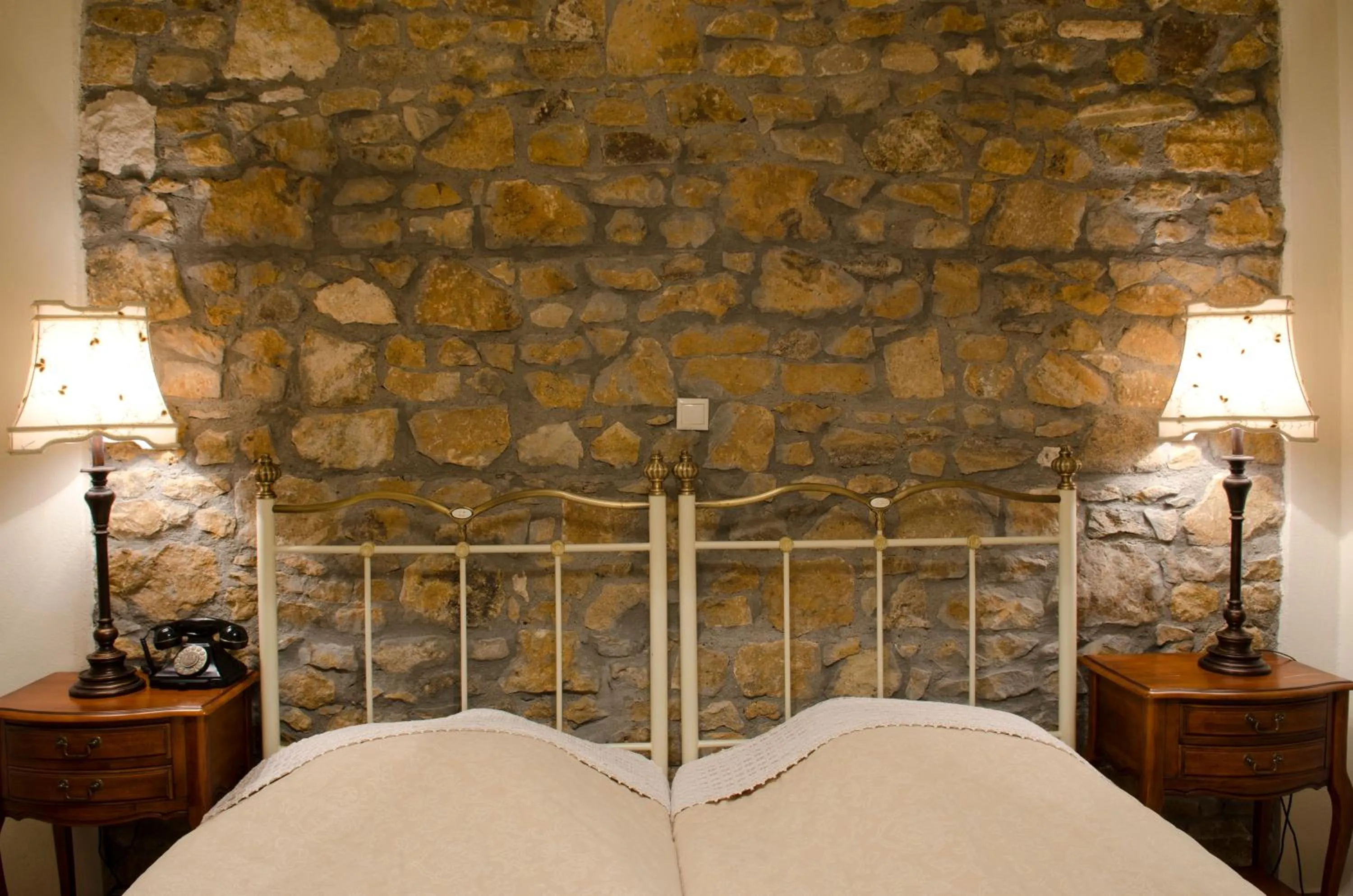 Decorative detail, Bed in Atrion Highland Hotel