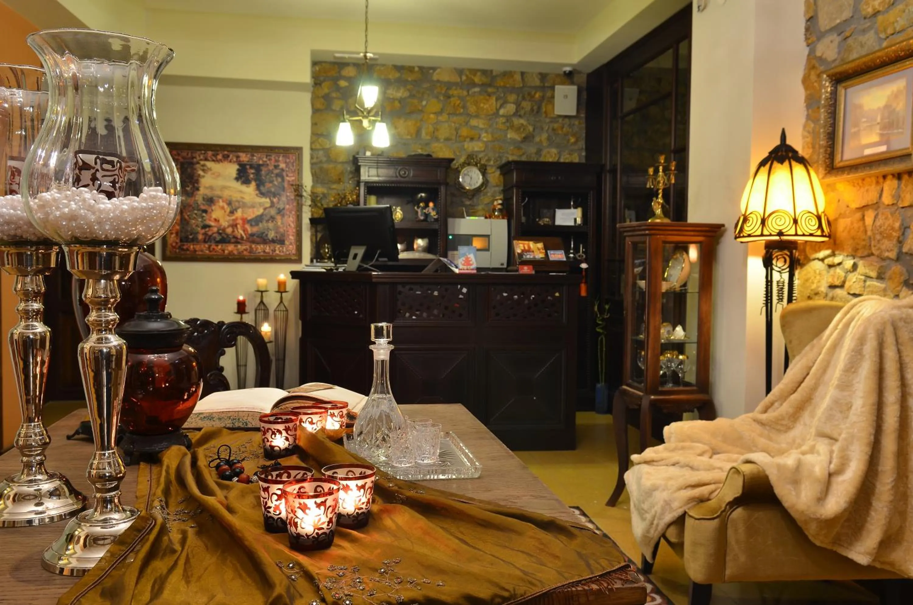 Lobby or reception in Atrion Highland Hotel