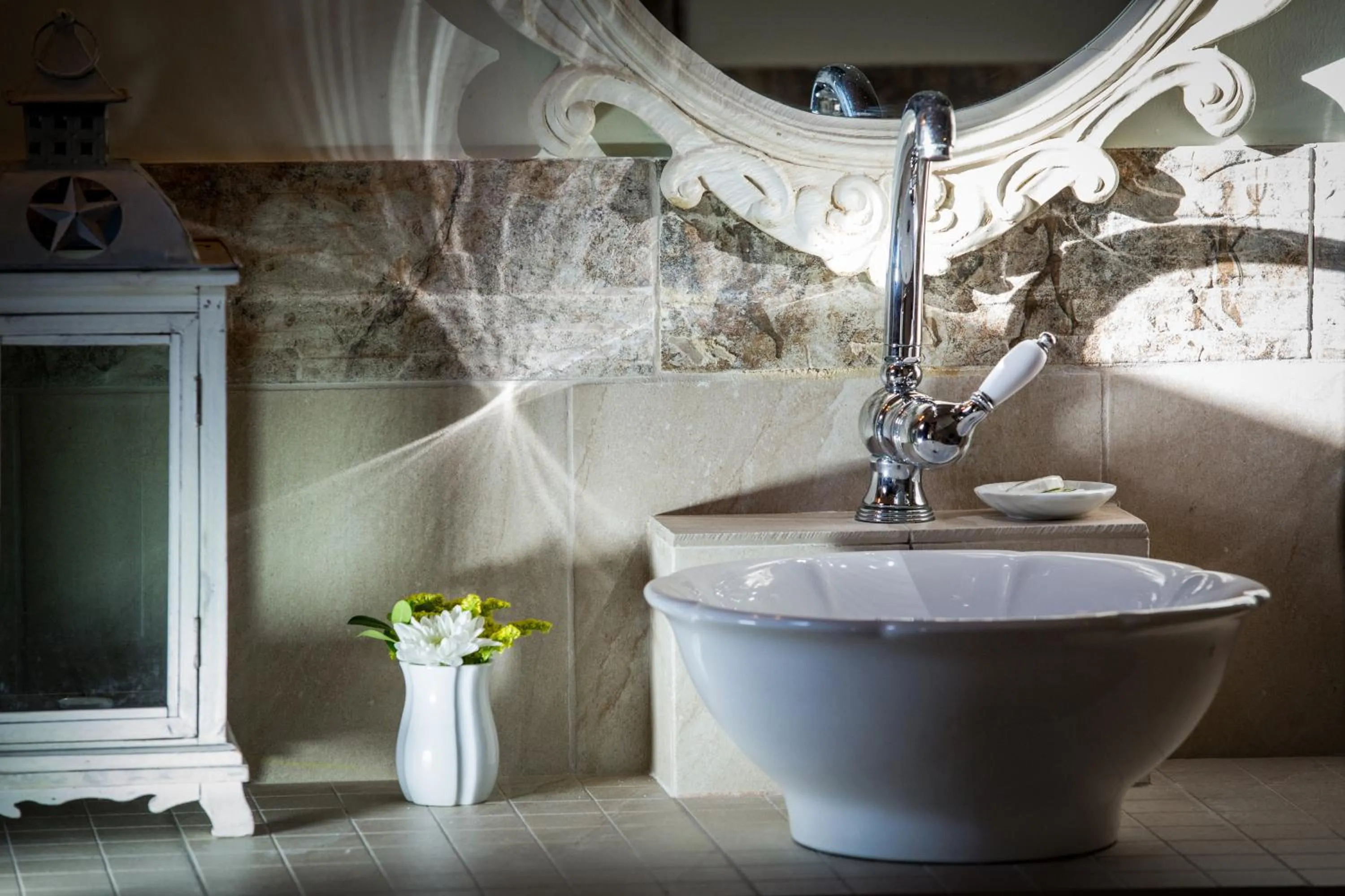 Bathroom in Atrion Highland Hotel