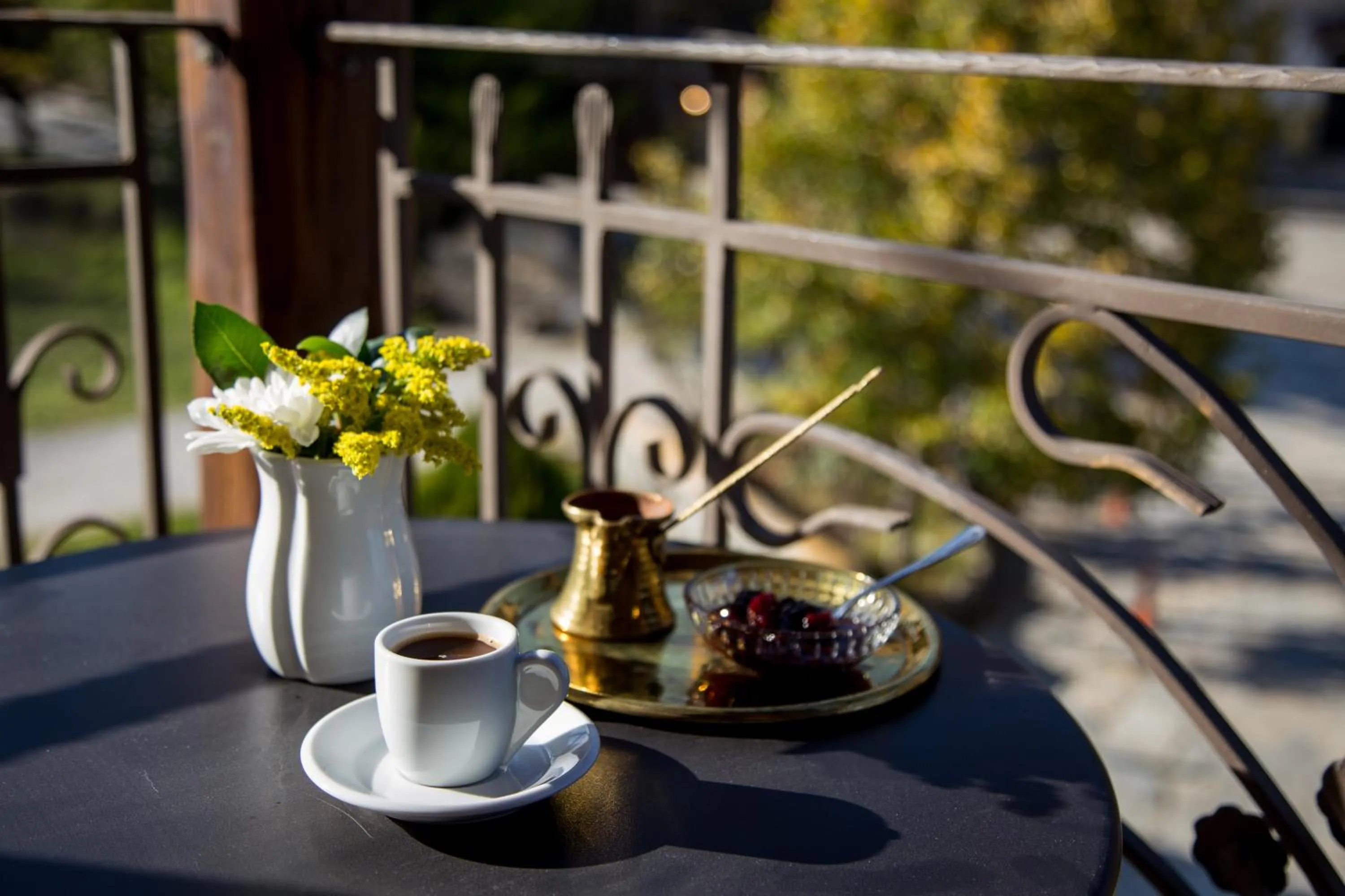 Balcony/Terrace in Atrion Highland Hotel