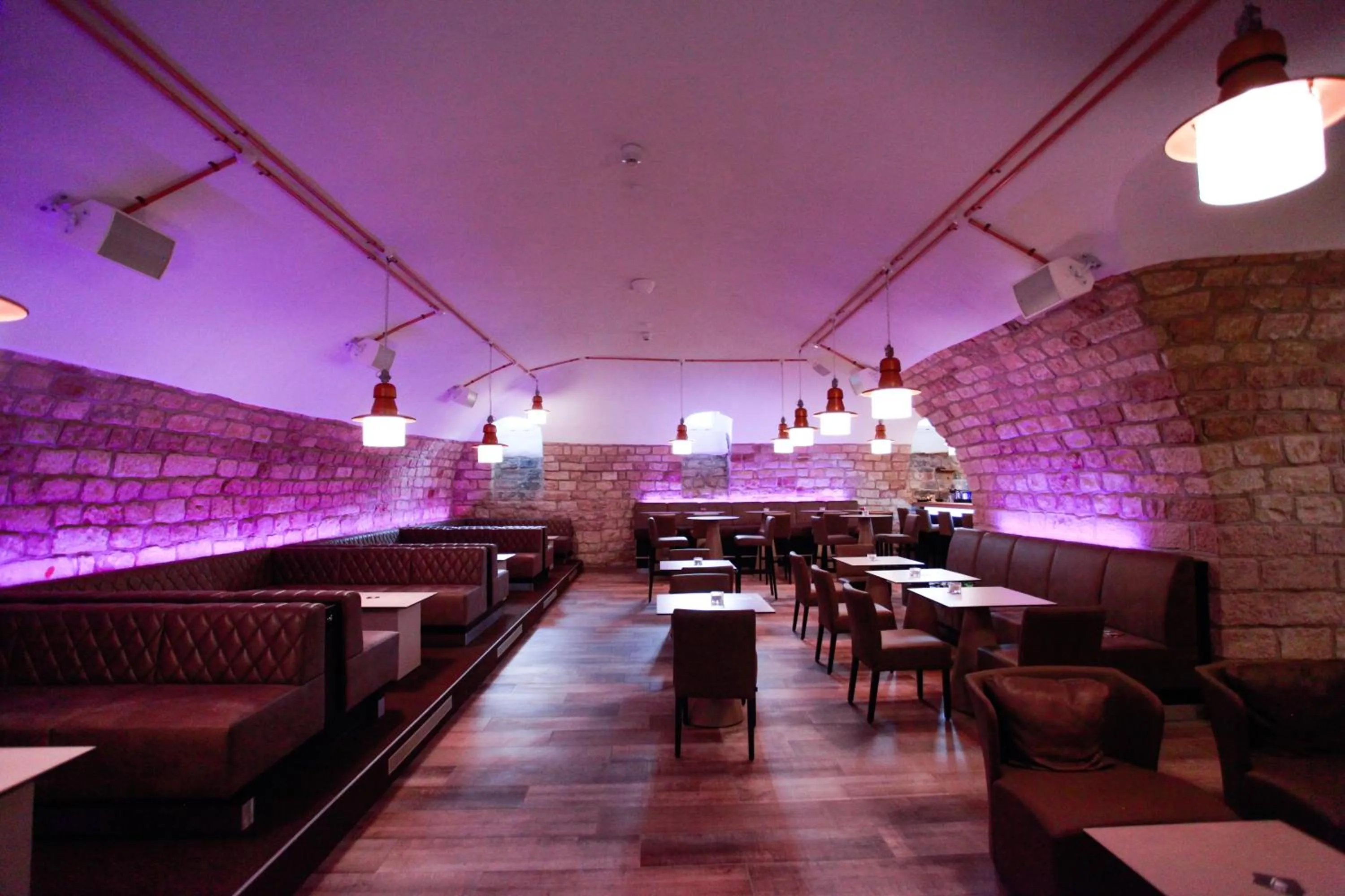 Restaurant/places to eat in Hotel Palatina "Hotel-Restaurant"