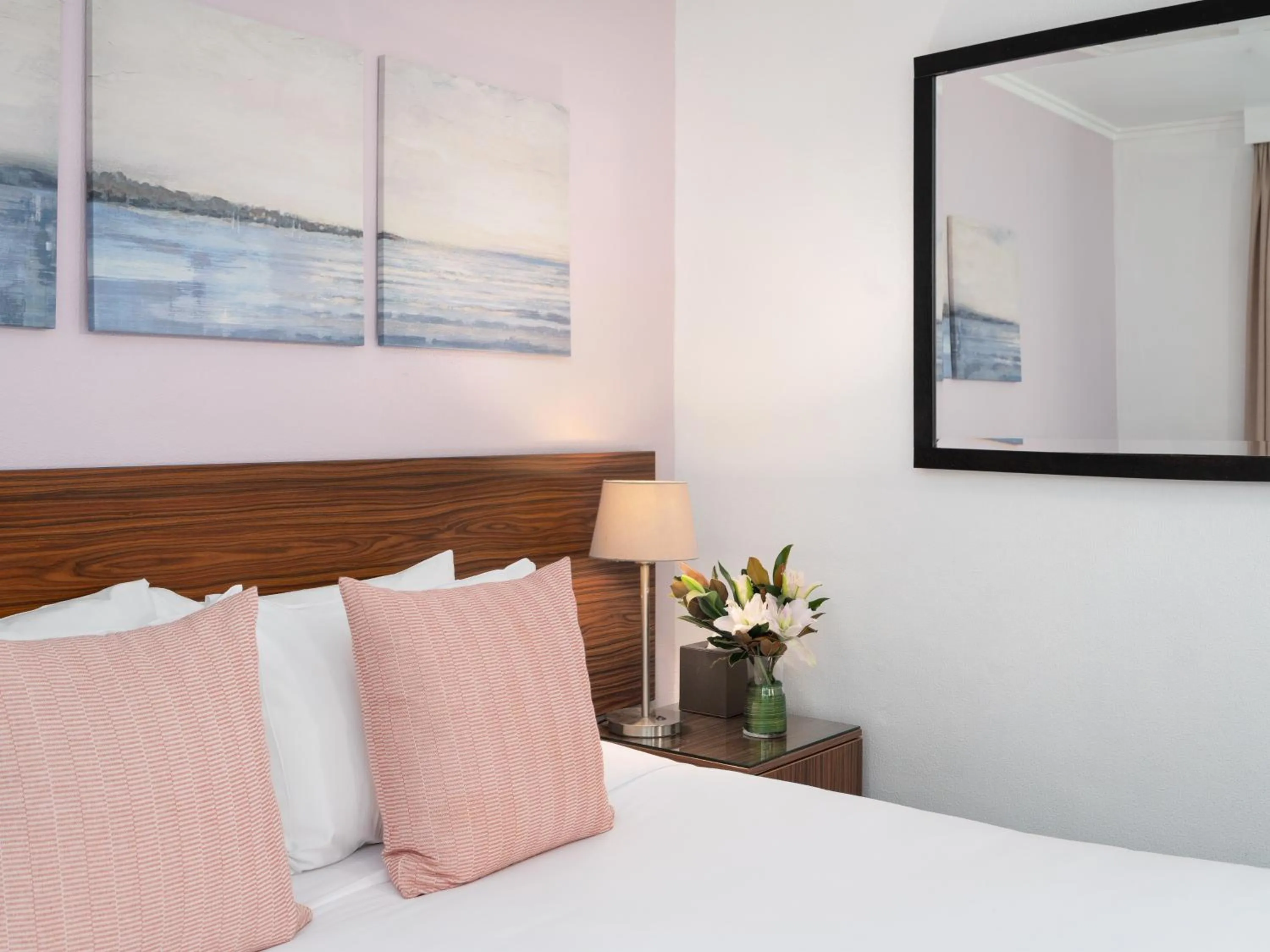 Bed in Park Regis City Centre