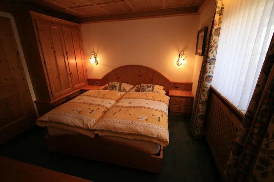 Bed in B&B Ciasa Weber