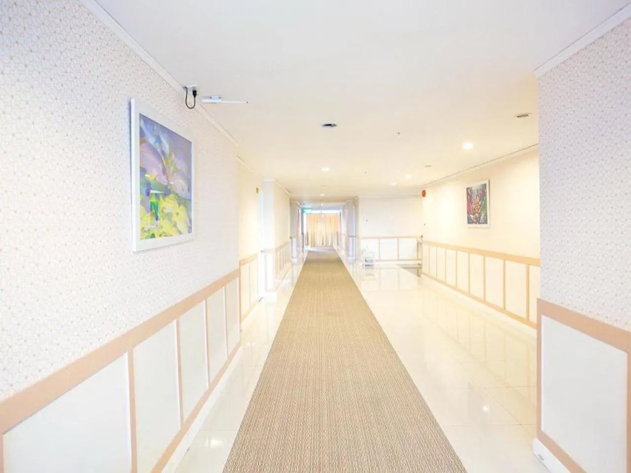 Balcony/Terrace in Bay Hotel Srinakarin