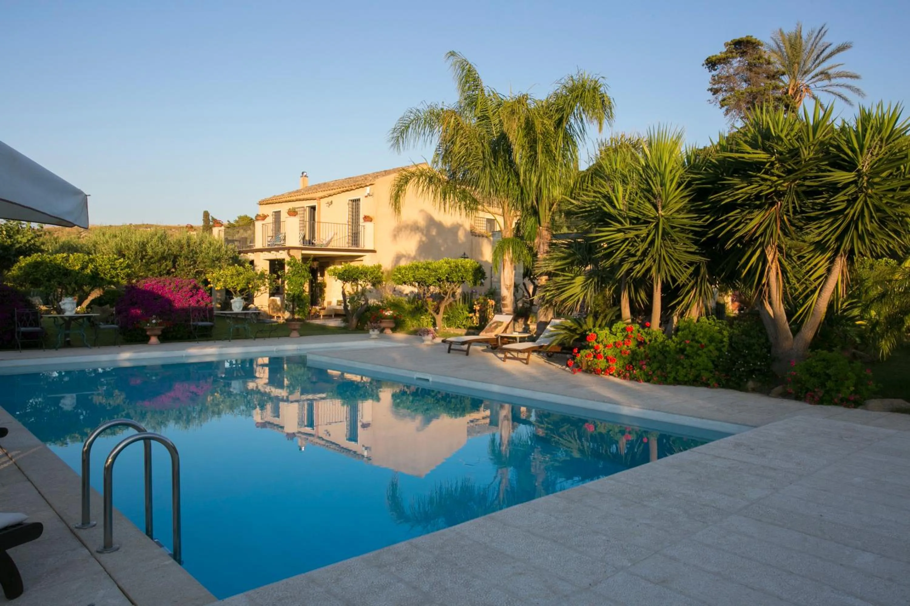 Swimming pool in Baglio Sant'Andrea