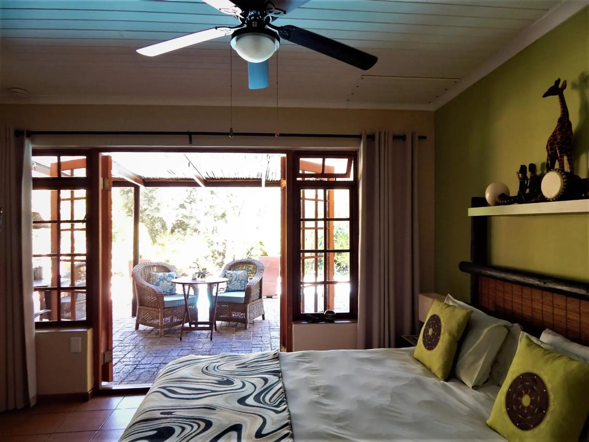 Photo of the whole room, Bed in Khashamongo B & B Photo of the whole room, Bed in Khashamongo B & B