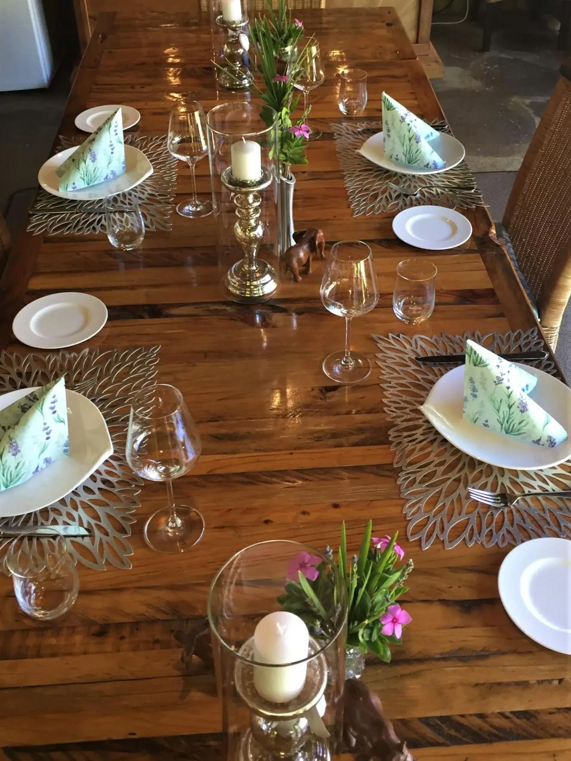 Food and drinks in Khashamongo B & B Food and drinks in Khashamongo B & B