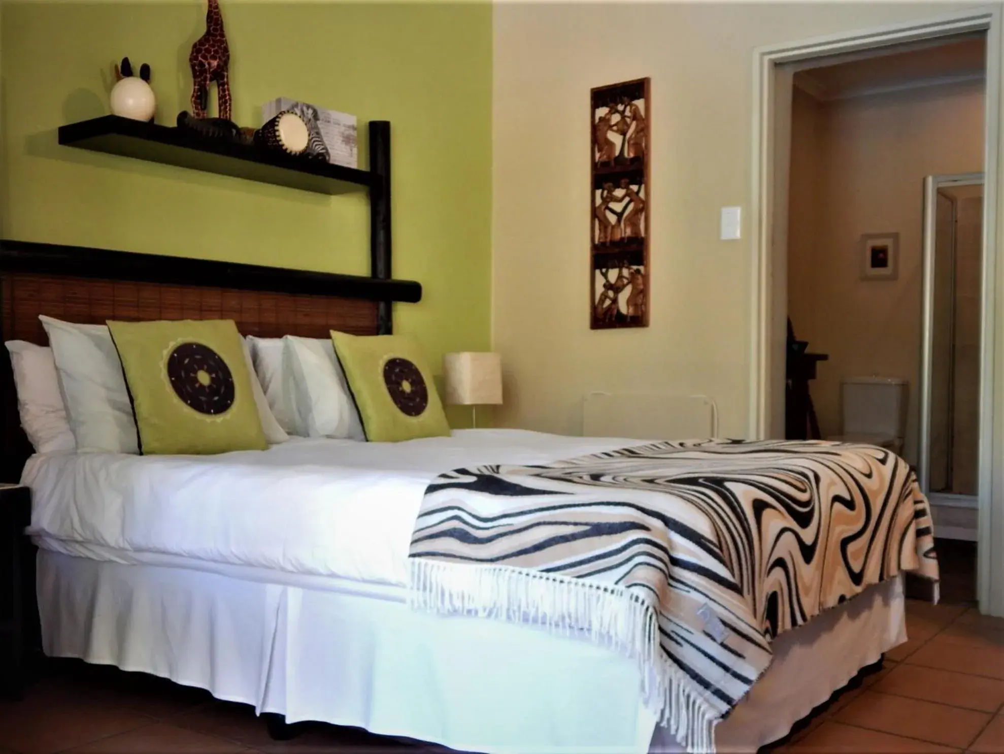 Bed in Khashamongo B & B Bed in Khashamongo B & B