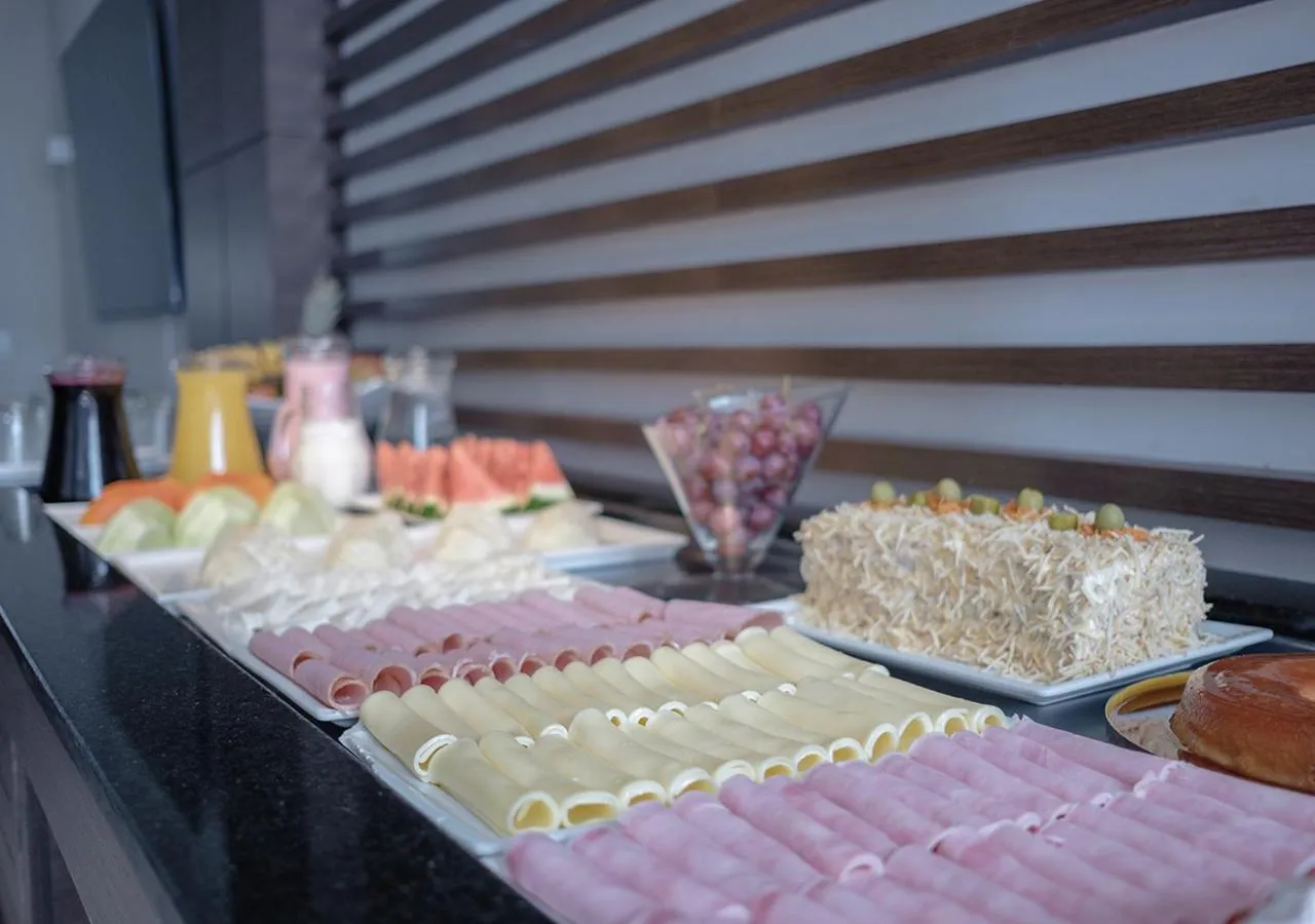 Breakfast in Açores Premium- 5 Minutos do Moinhos de Vento