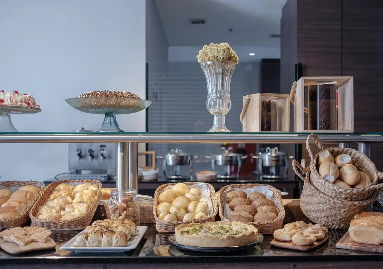 Breakfast in Açores Premium- 5 Minutos do Moinhos de Vento