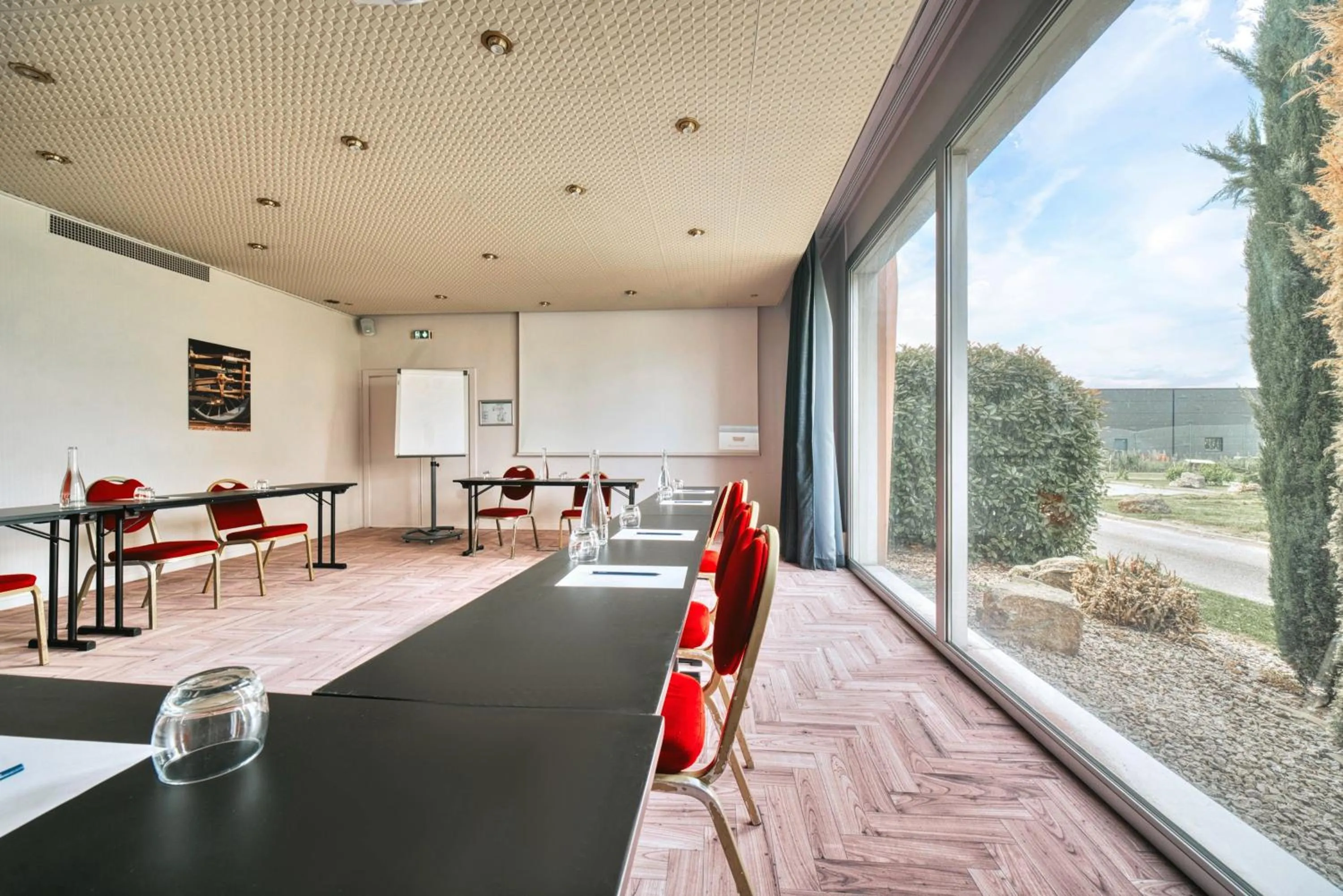Meeting/conference room in Kyriad Prestige Mulhouse - Basel