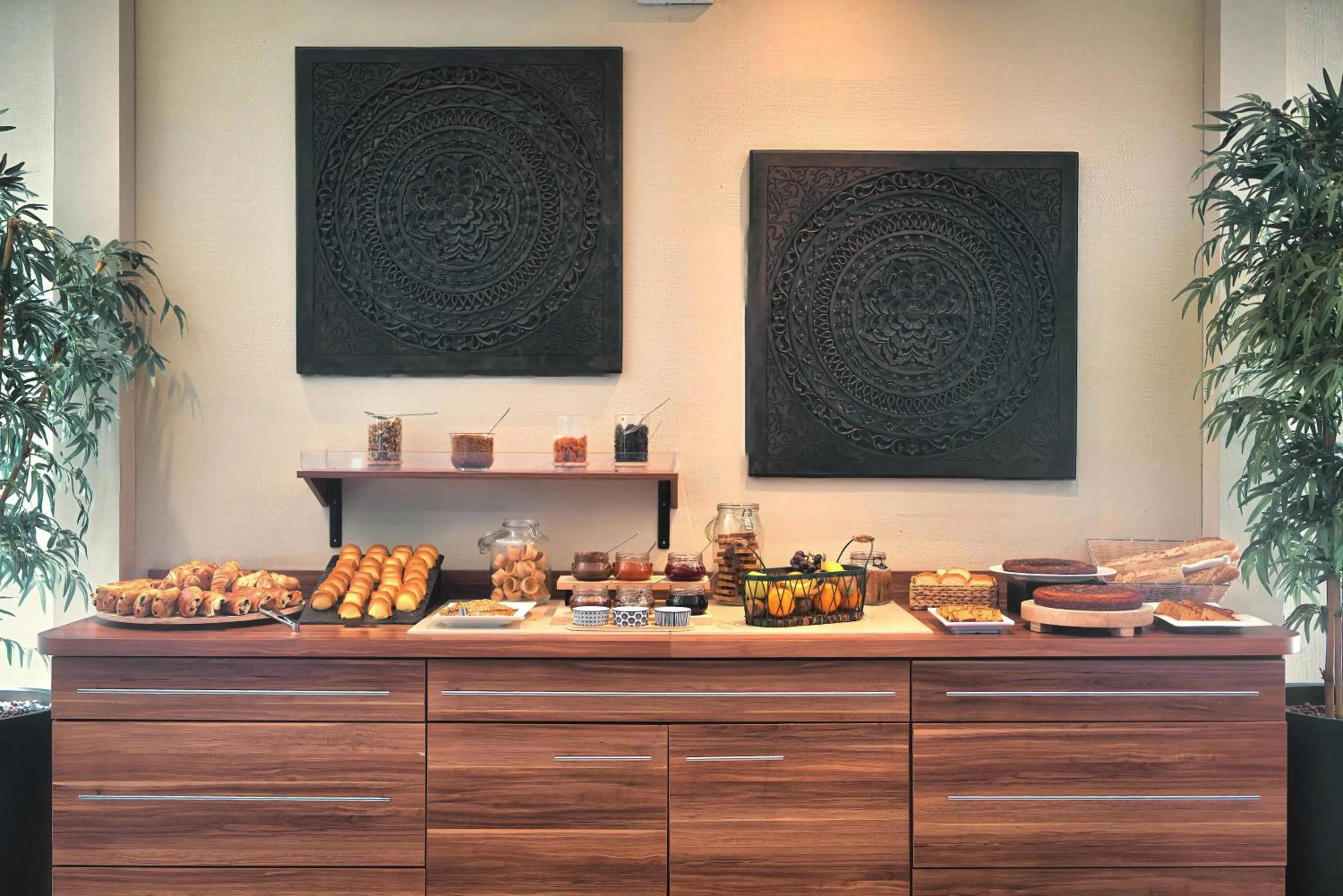 Breakfast in Kyriad Prestige Mulhouse - Basel