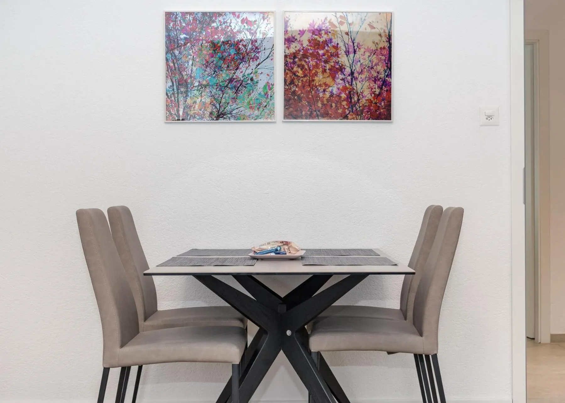 Dining area in Zurich Furnished Homes