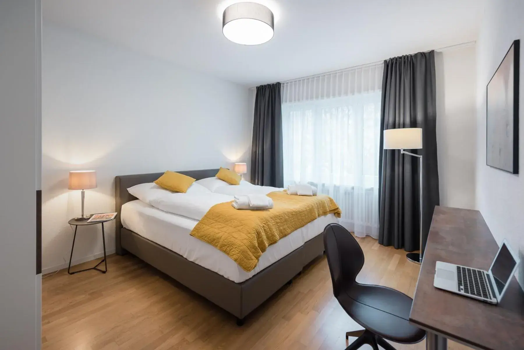 Apartment with Balcony in Zurich Furnished Homes Apartment with Balcony in Zurich Furnished Homes