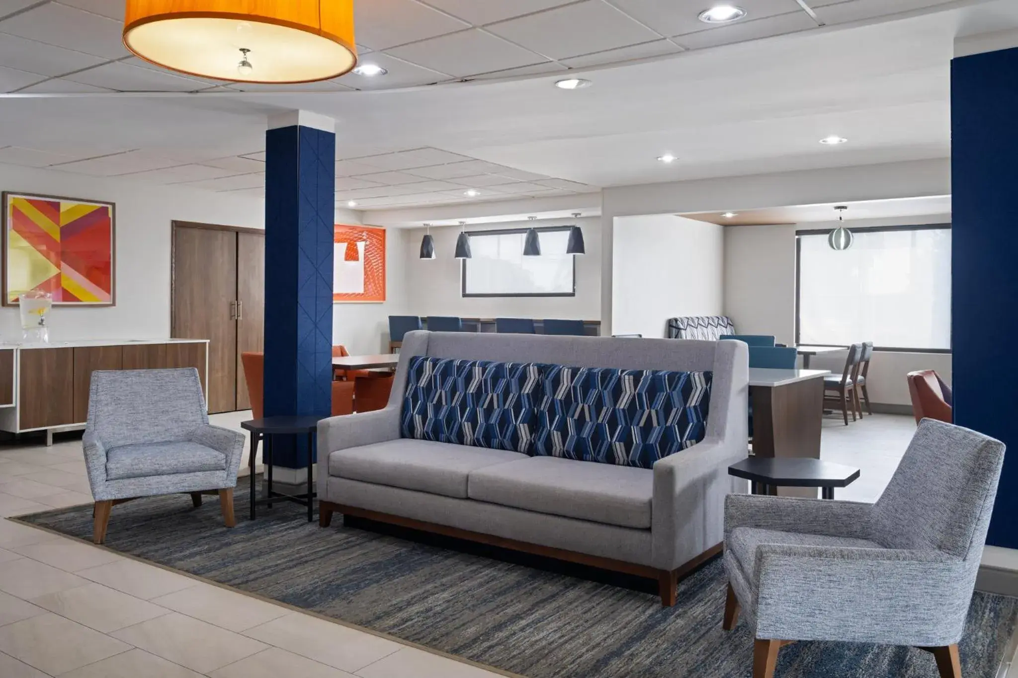 Property building in Holiday Inn Express Toledo North by IHG Property building in Holiday Inn Express Toledo North by IHG