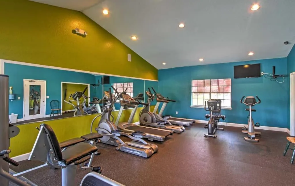Fitness centre/facilities in Disney Adjacent