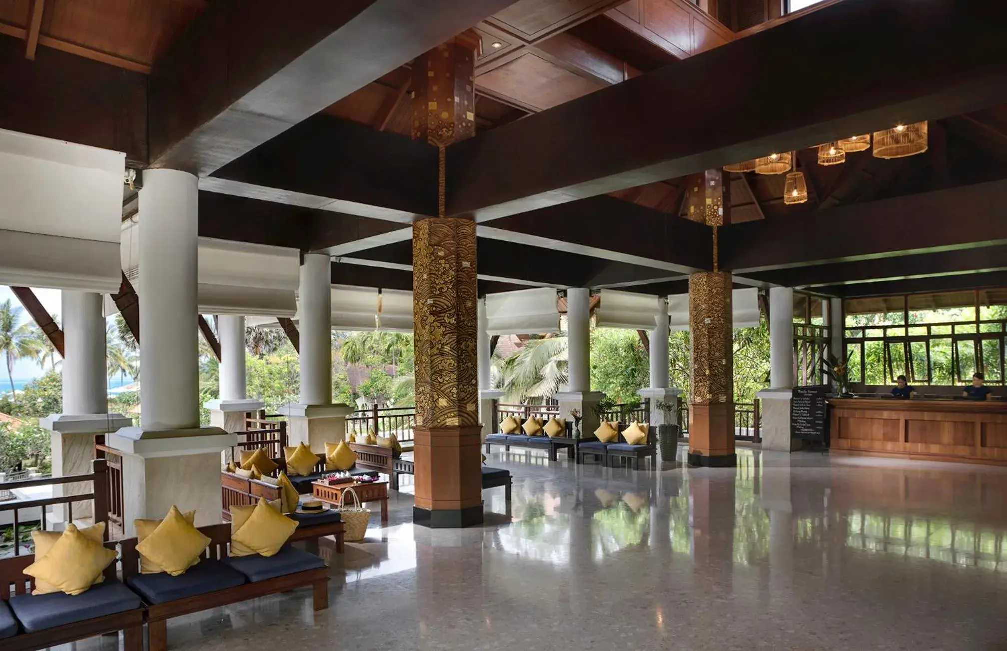 Lobby or reception in Rawi Warin Resort And Spa - SHA Extra Plus Lobby or reception in Rawi Warin Resort And Spa - SHA Extra Plus