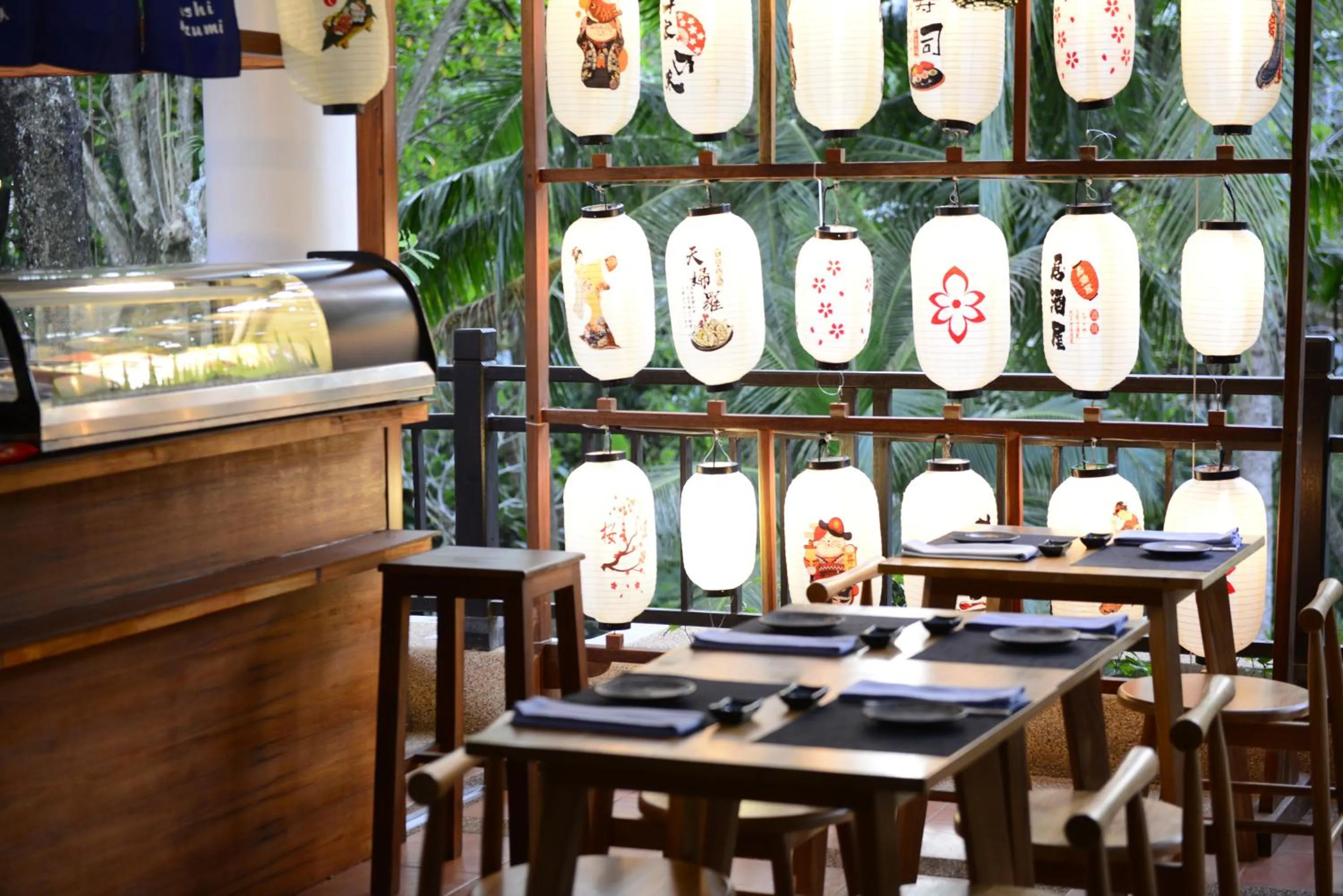 Restaurant/places to eat in Rawi Warin Resort And Spa - SHA Extra Plus