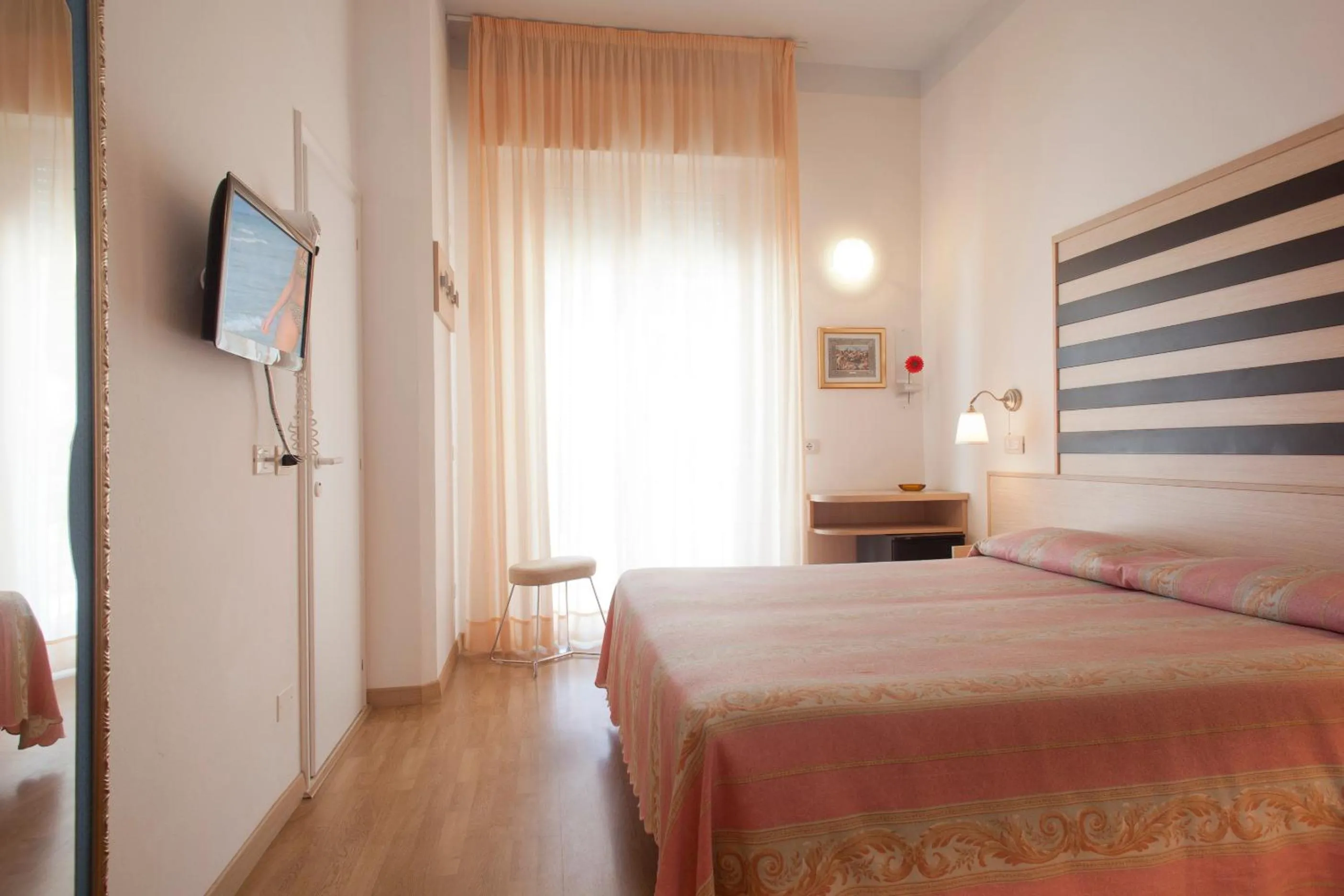 Photo of the whole room, Bed in Hotel Acquamarina