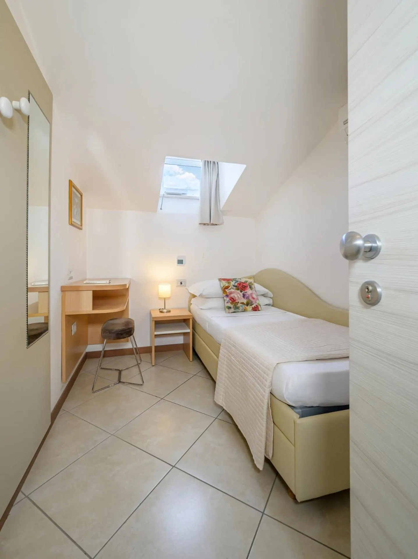 Bed in Hotel Acquamarina