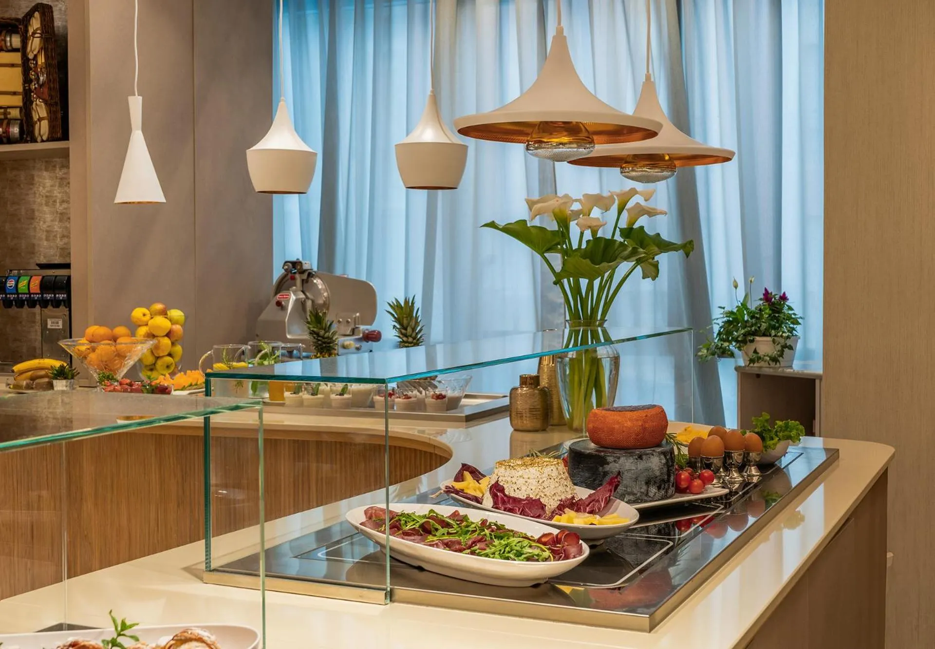 Food and drinks in Hotel Acquamarina