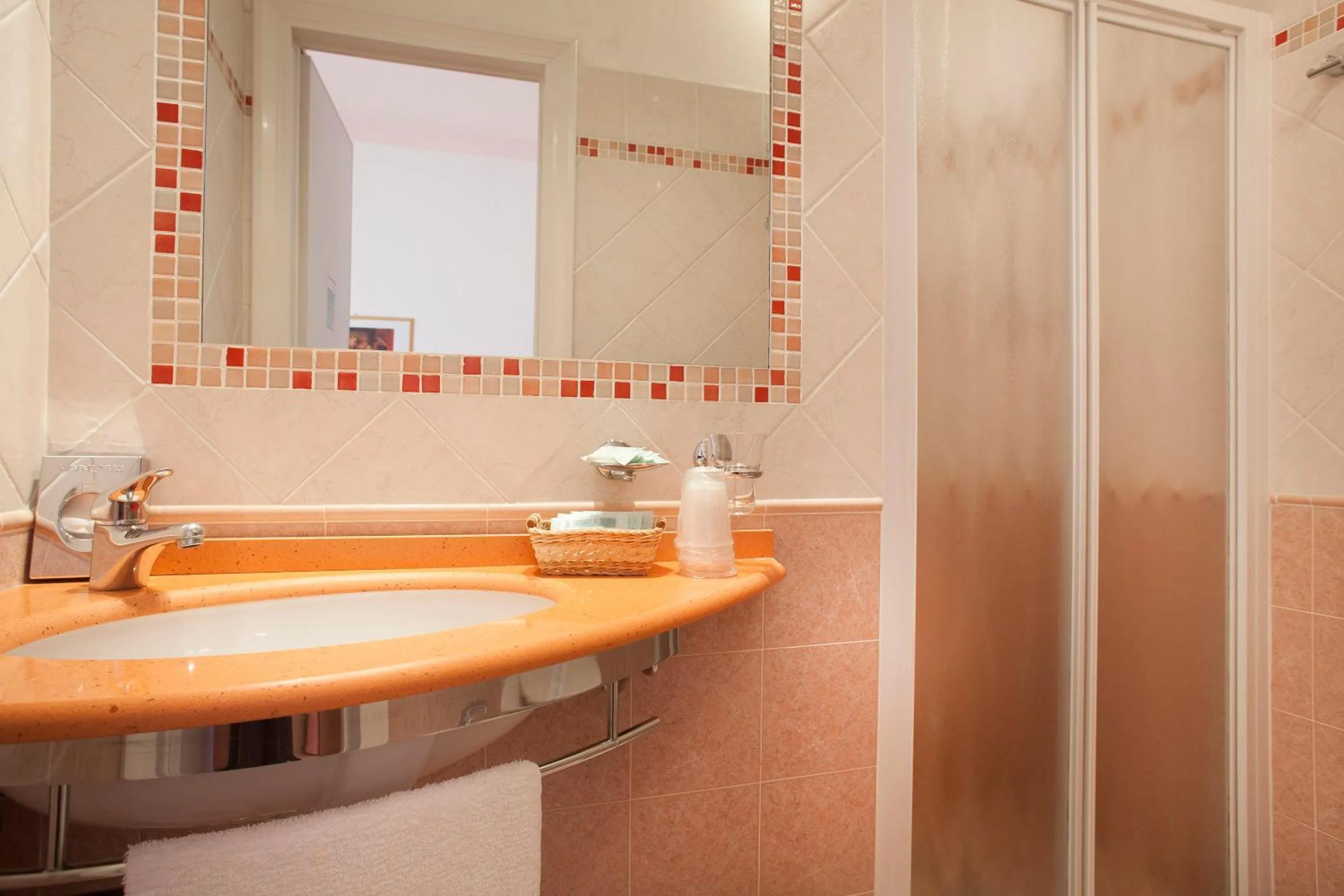 Bathroom in Hotel Acquamarina