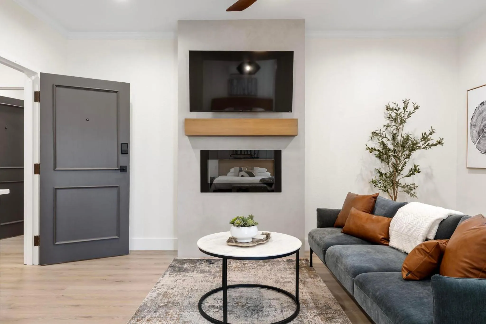 TV and multimedia in 27 on Park Boutique Hotel & Venue