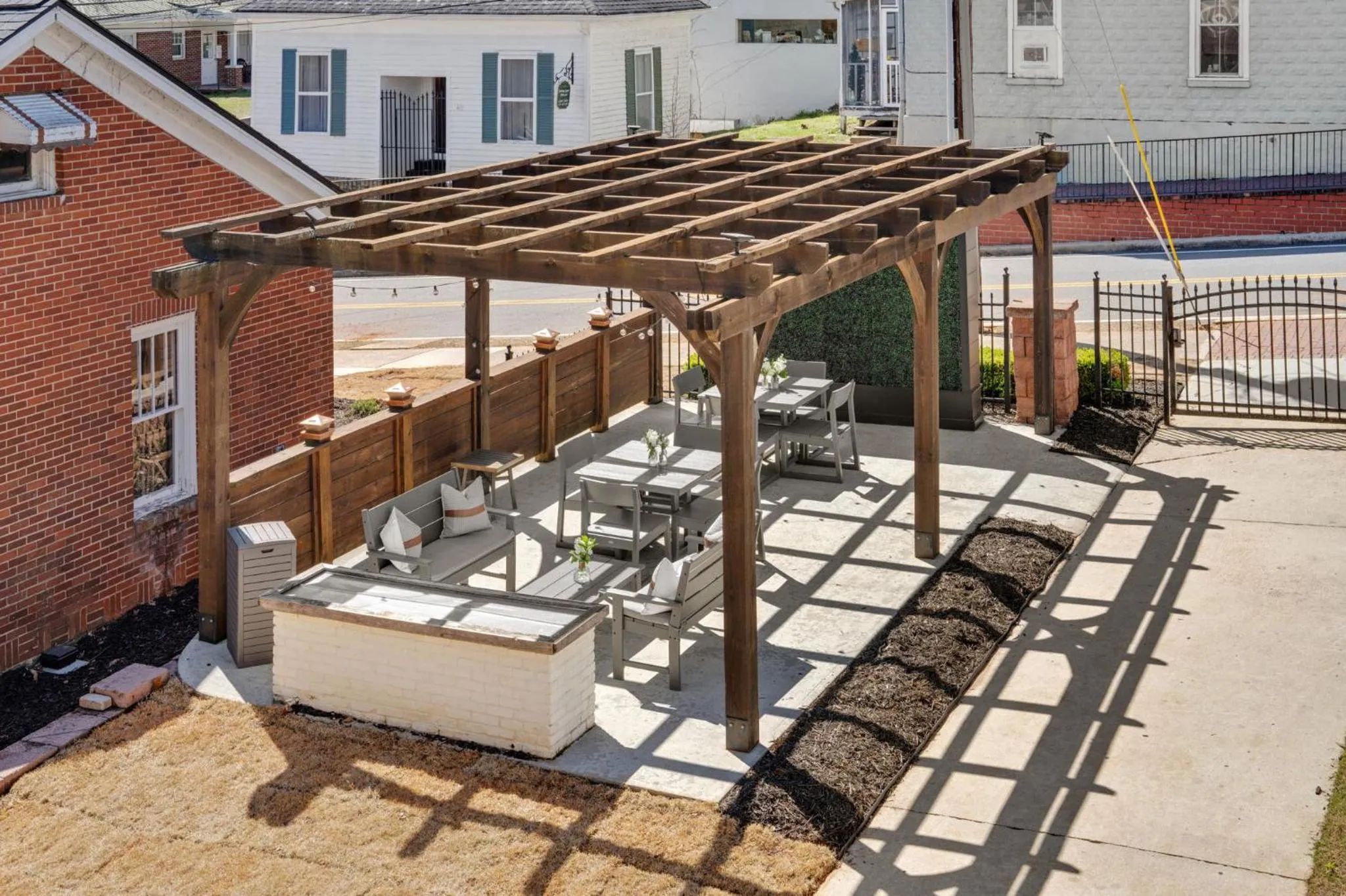 Property building in 27 on Park Boutique Hotel & Venue