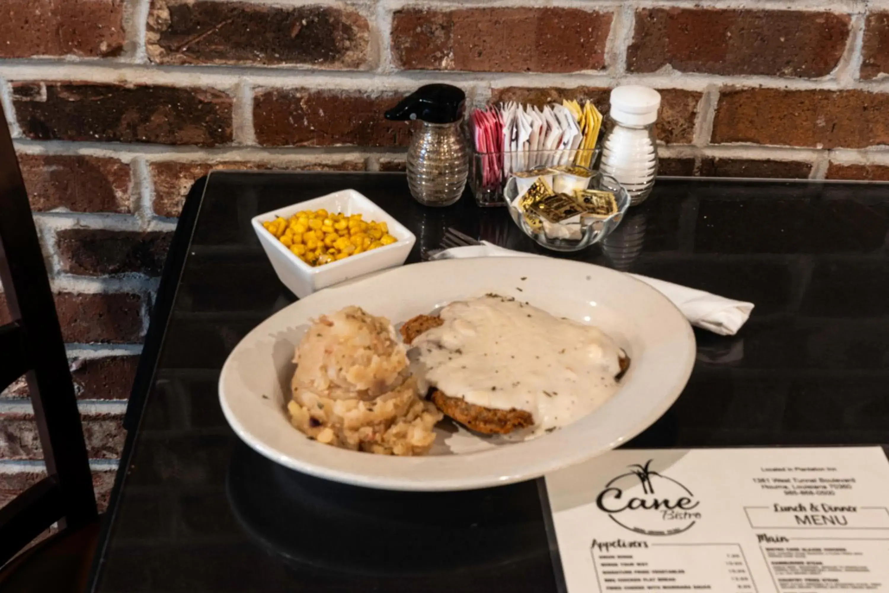 Restaurant/places to eat in Plantation Inn Restaurant/places to eat in Plantation Inn