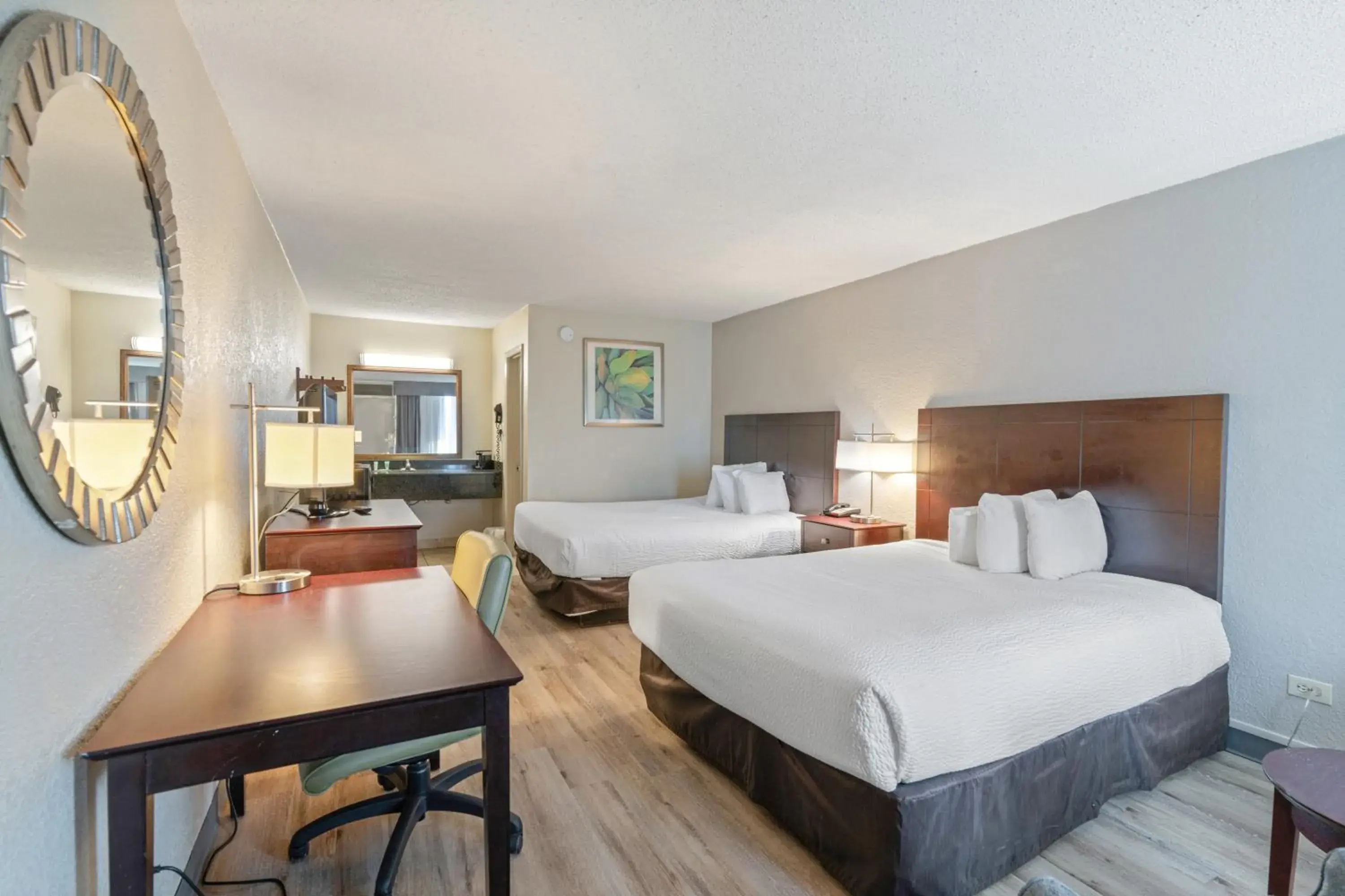 Bed in Plantation Inn Bed in Plantation Inn