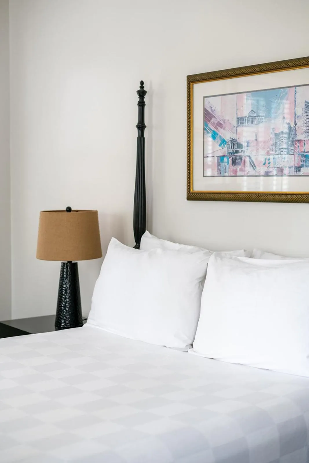 Bed in Historic Streetcar Inn