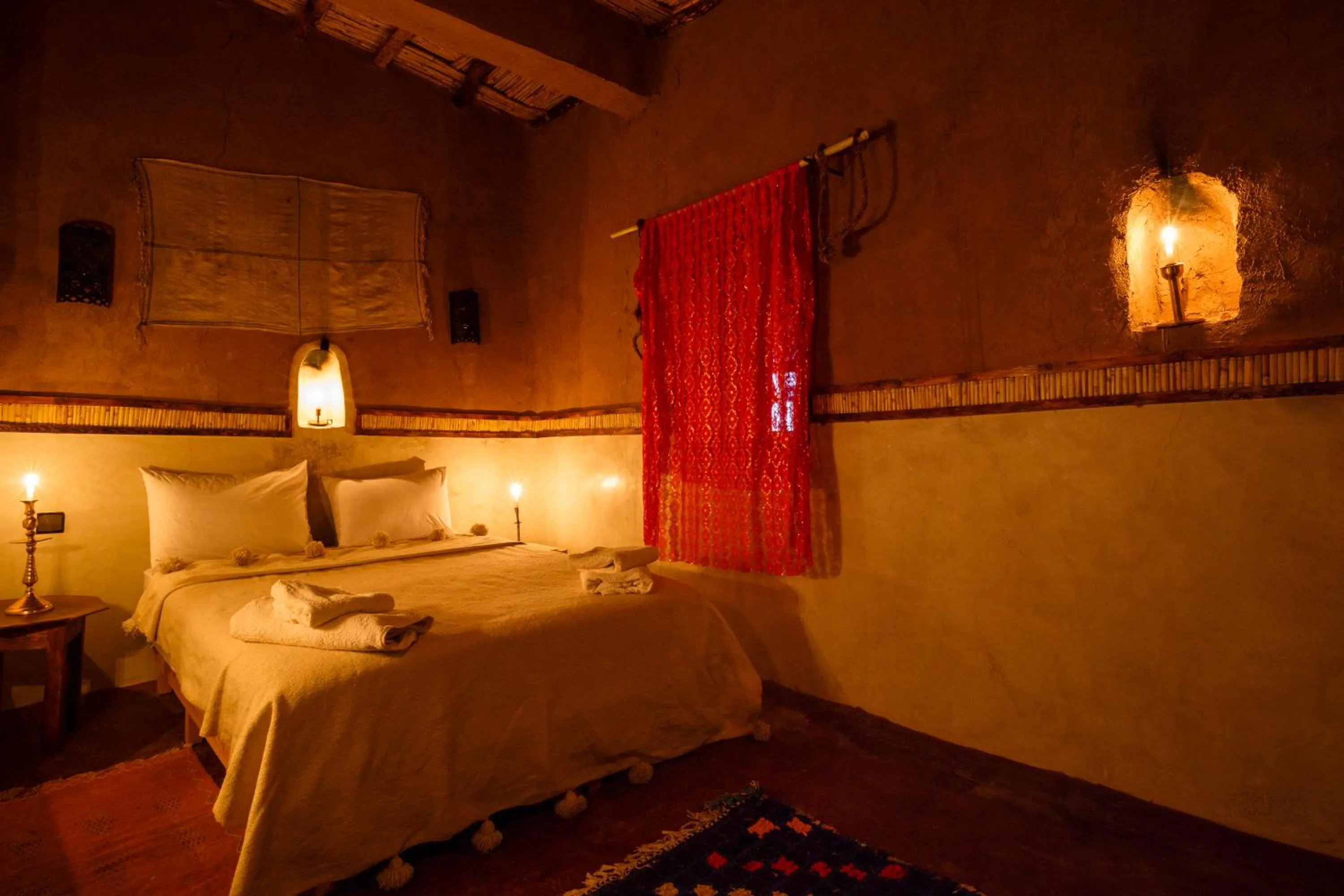 Bed in Kasbah Tebi
