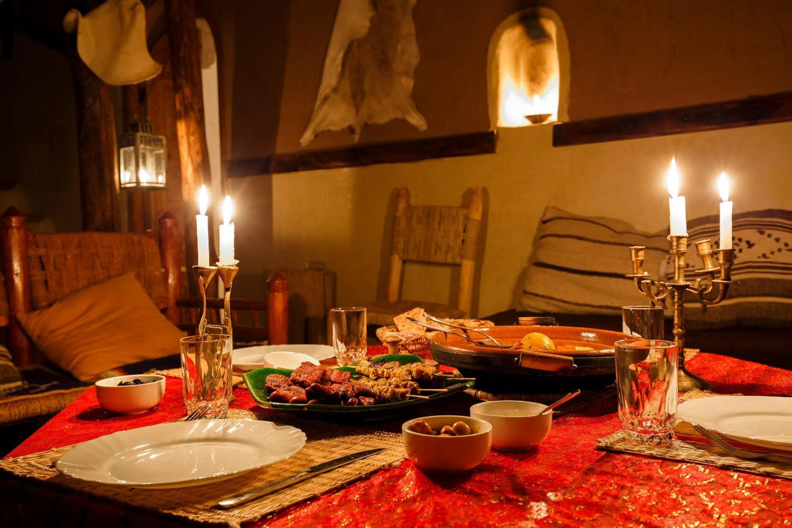 Restaurant/places to eat in Kasbah Tebi