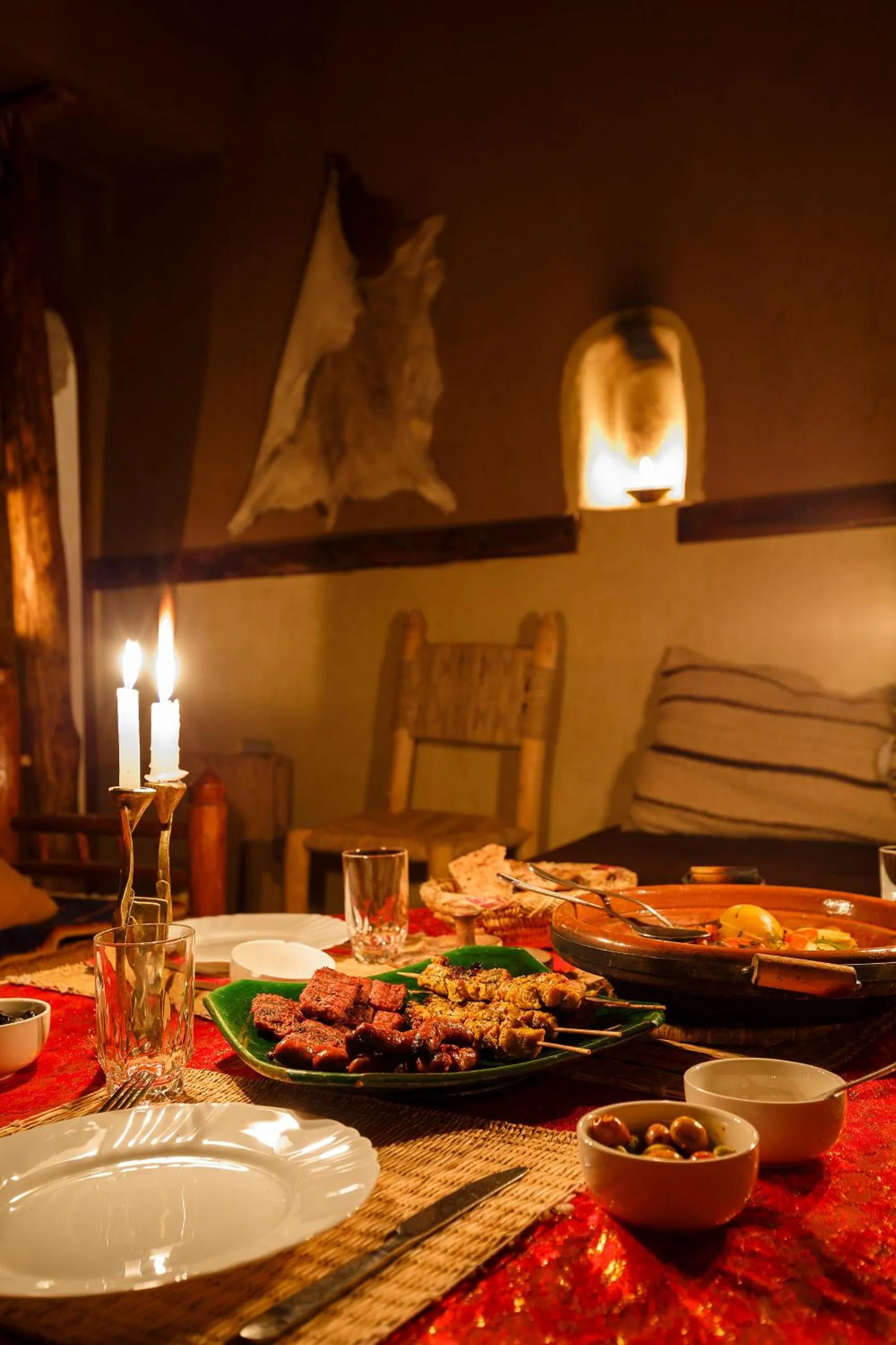 Restaurant/places to eat in Kasbah Tebi