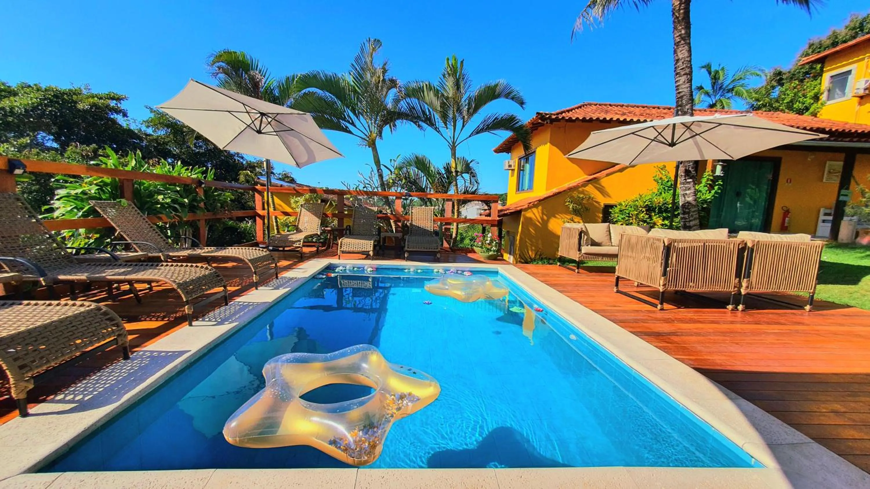 Property building in Star Búzios Pousada