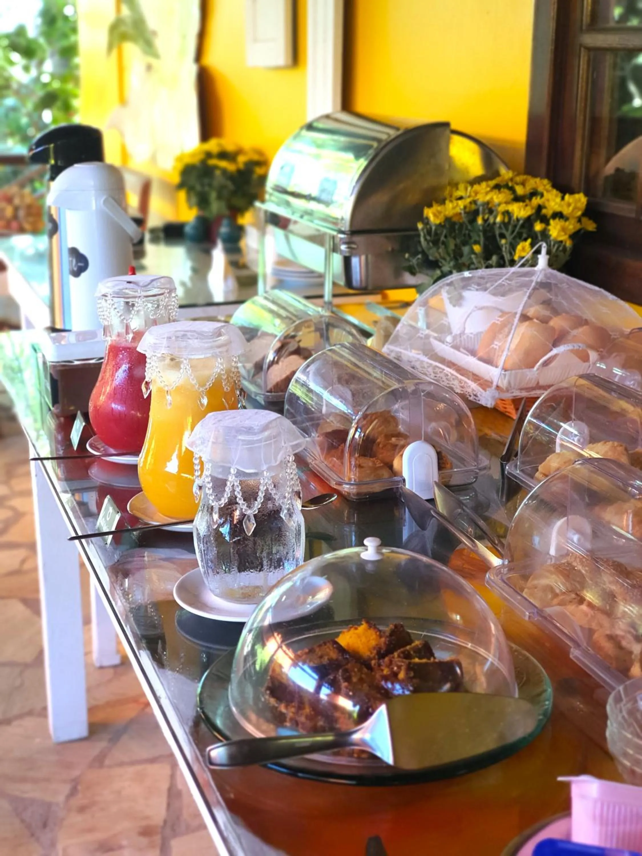 Food and drinks in Star Búzios Pousada