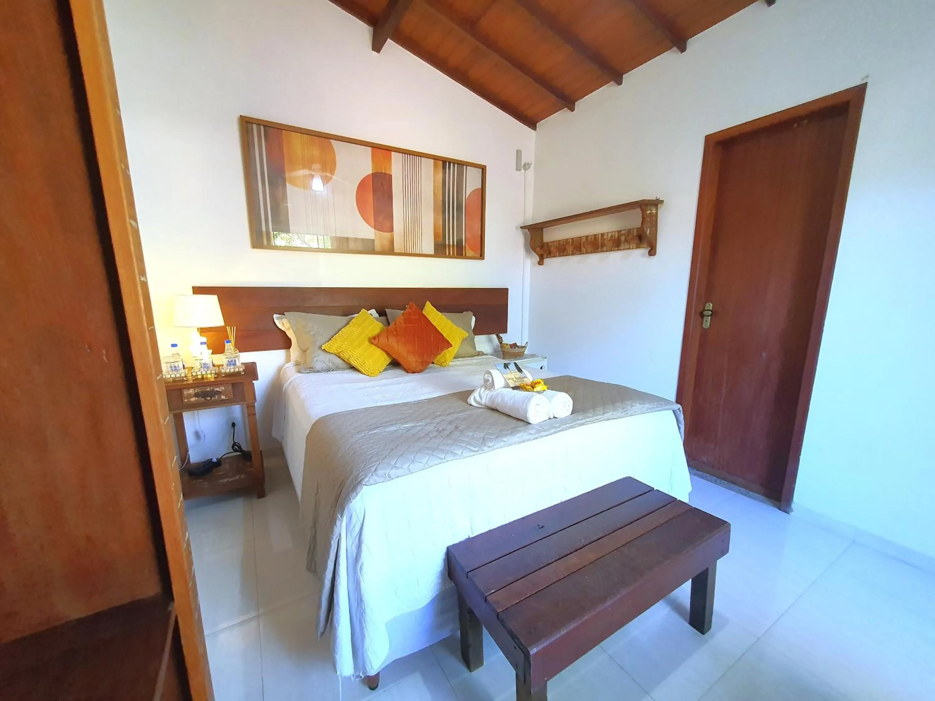 Photo of the whole room, Bed in Star Búzios Pousada