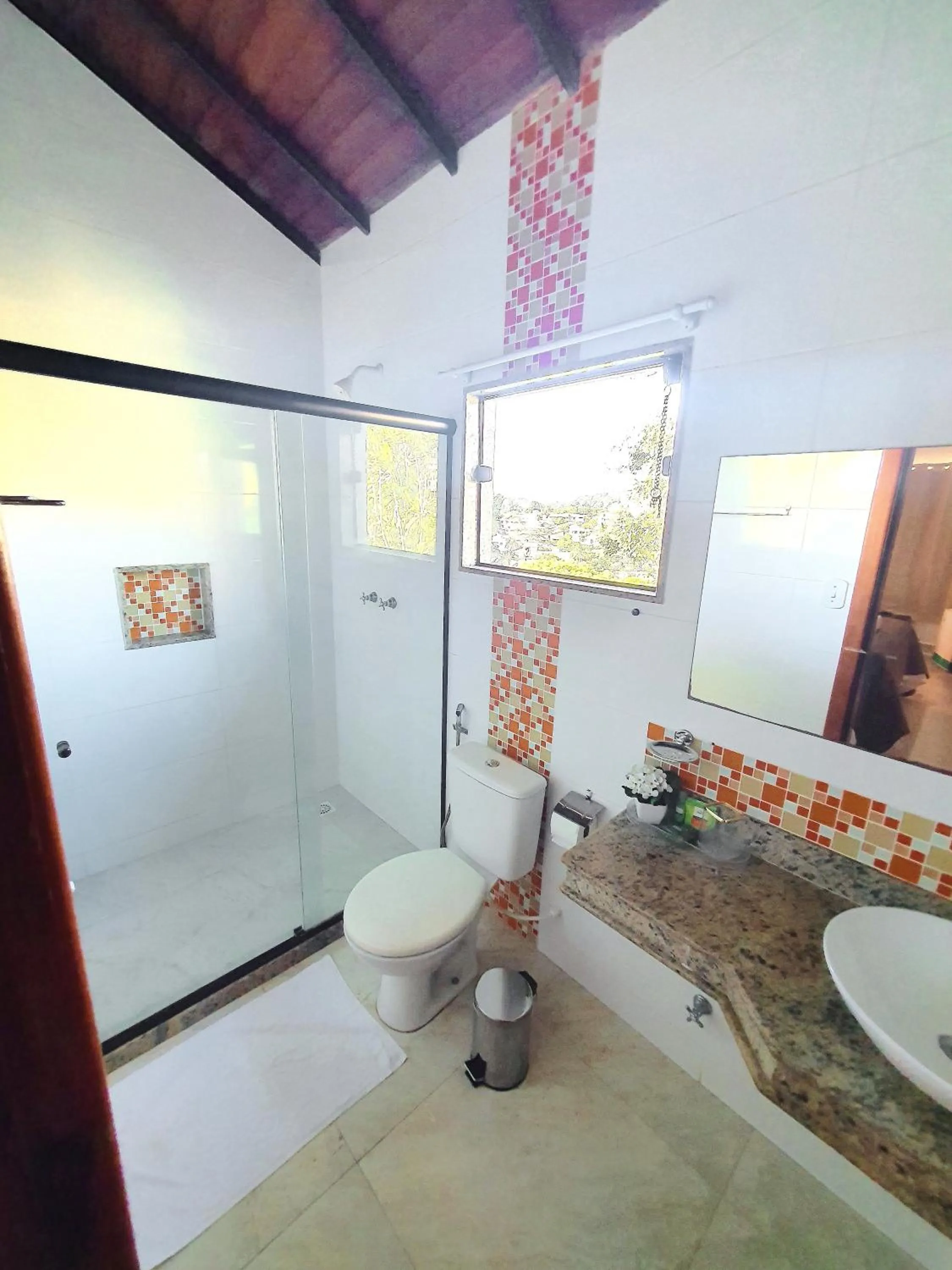 Shower in Star Búzios Pousada