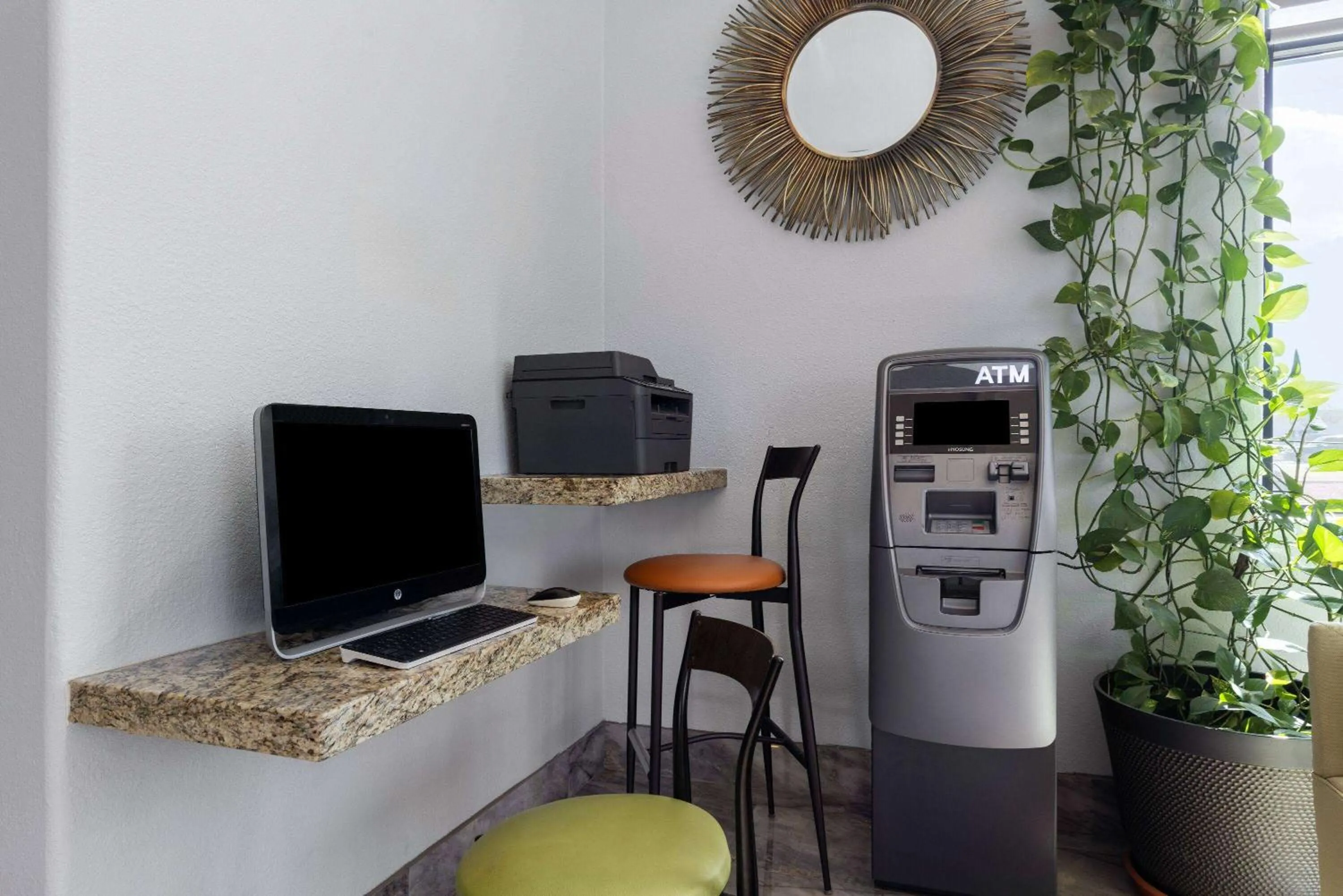 Business facilities in Days Inn & Suites by Wyndham Tucson/Marana