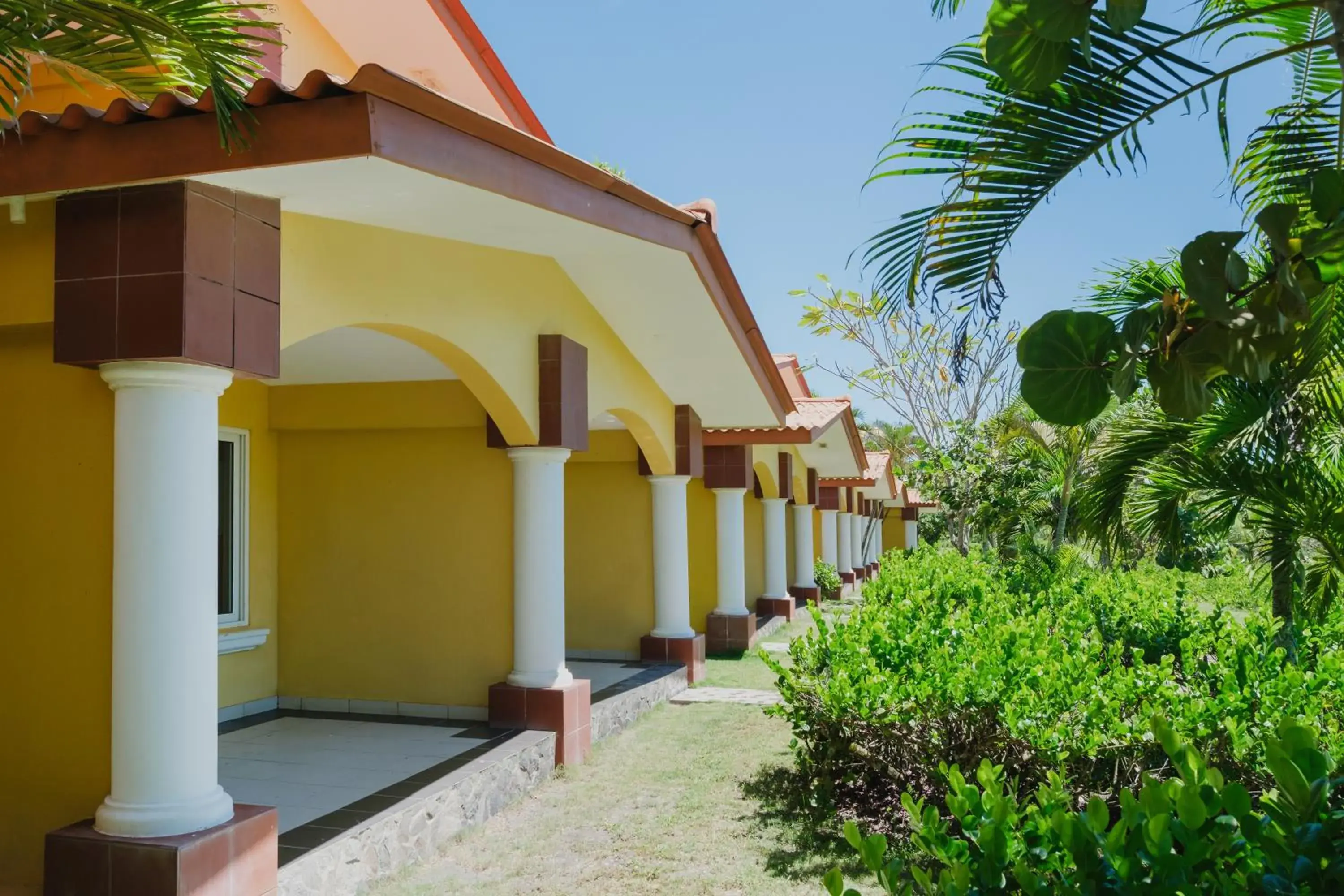 Property building in Las Olas Beach Resort Property building in Las Olas Beach Resort