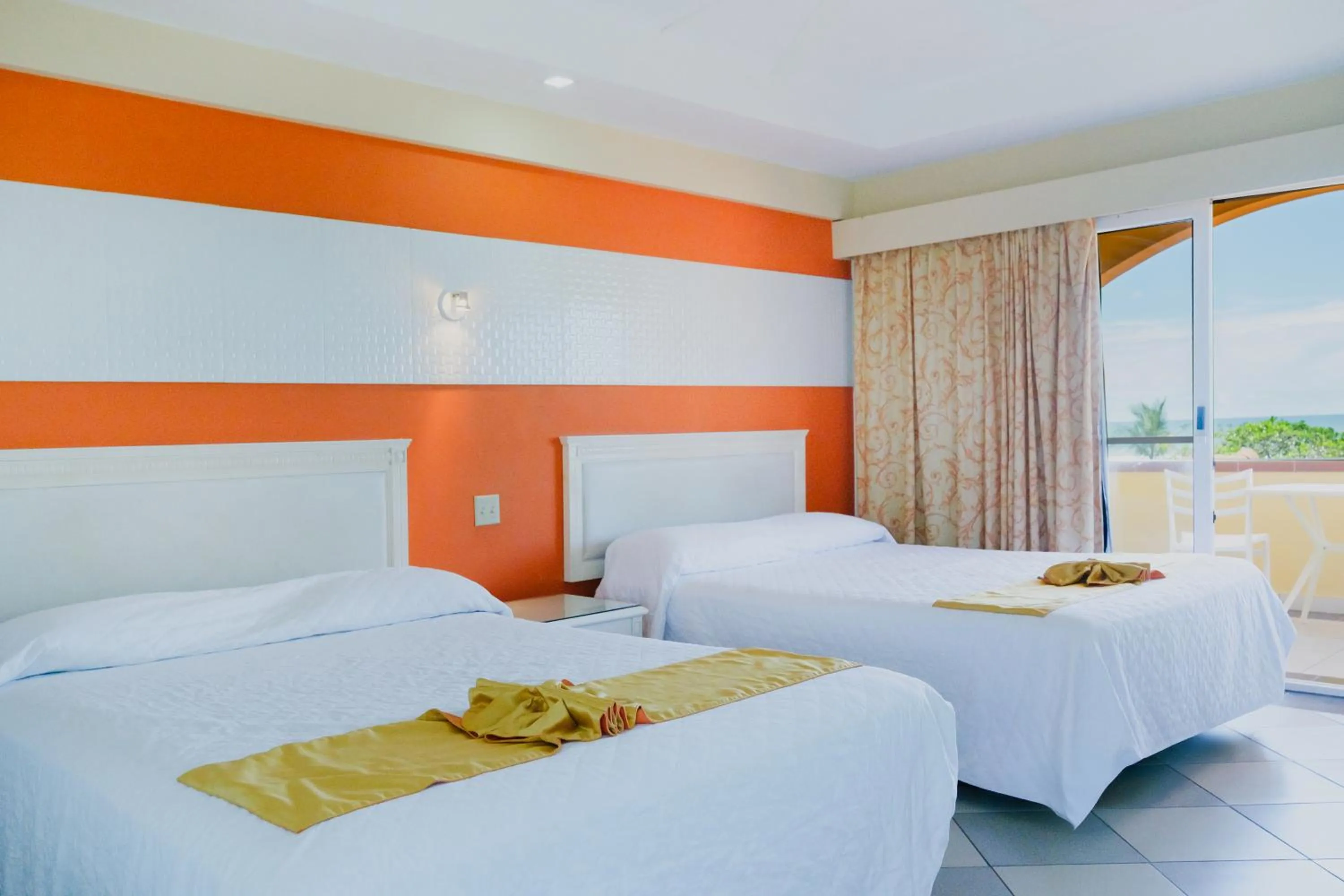 People, Bed in Las Olas Beach Resort
