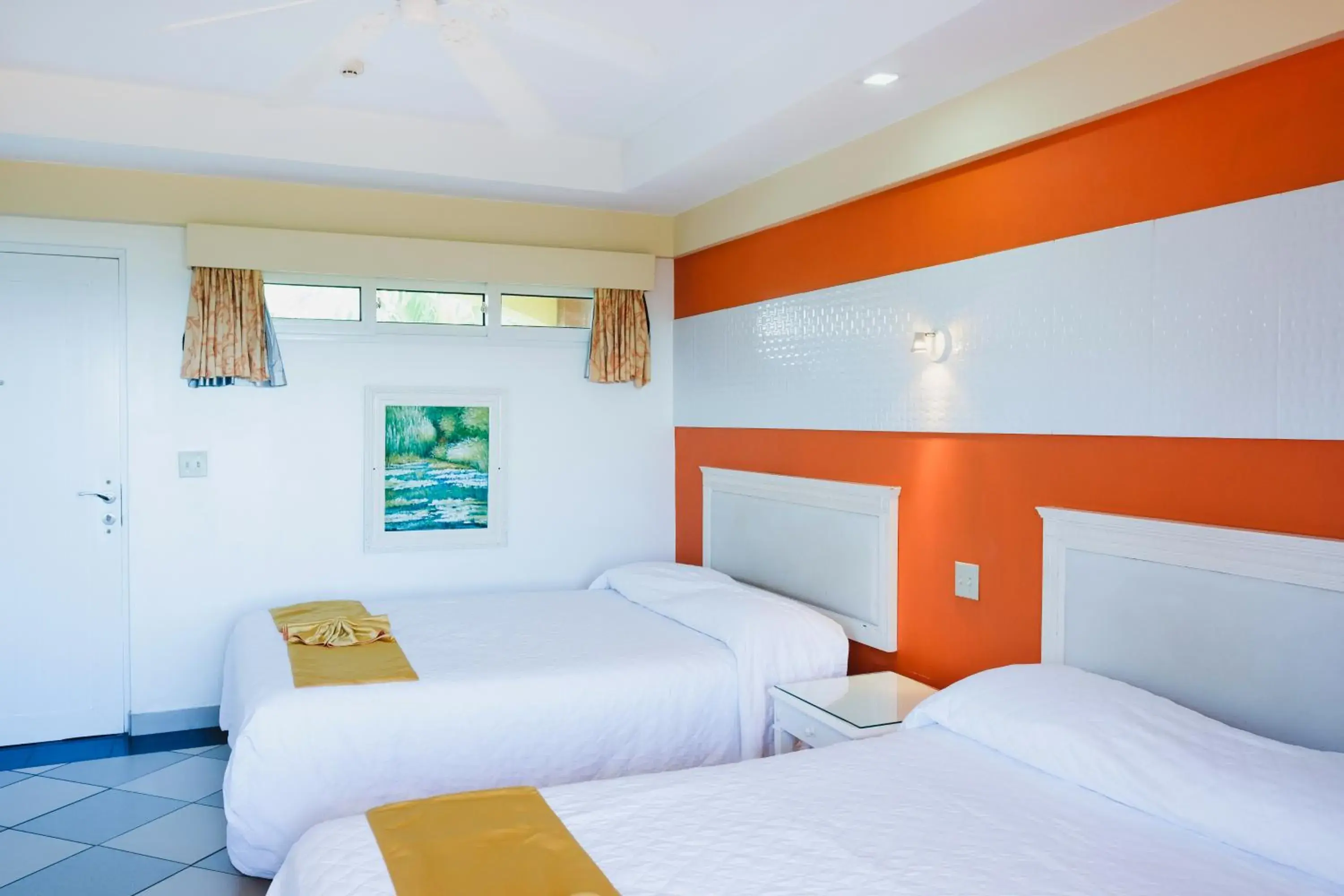 Bed in Las Olas Beach Resort Bed in Las Olas Beach Resort