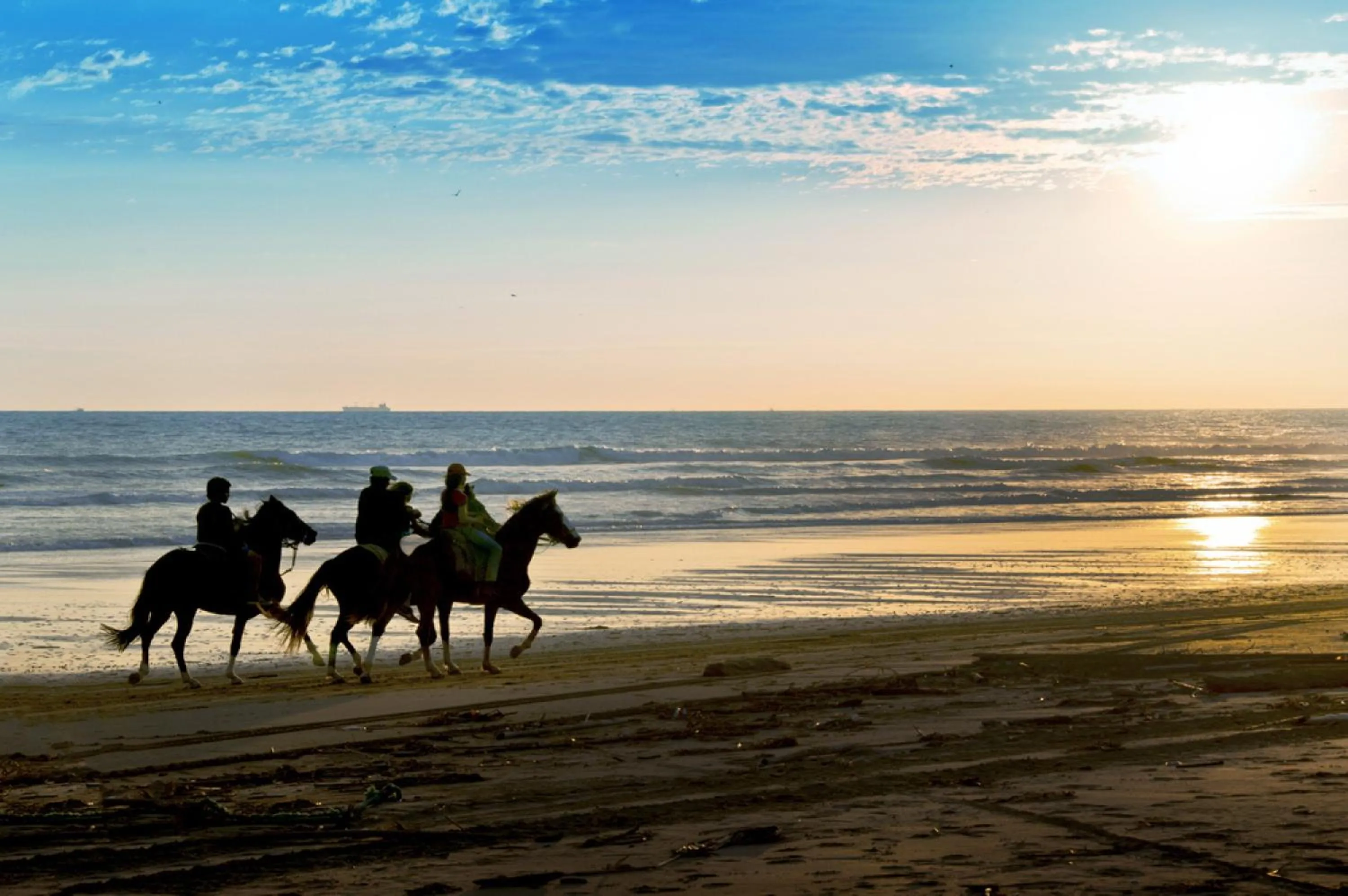 People in Las Olas Beach Resort