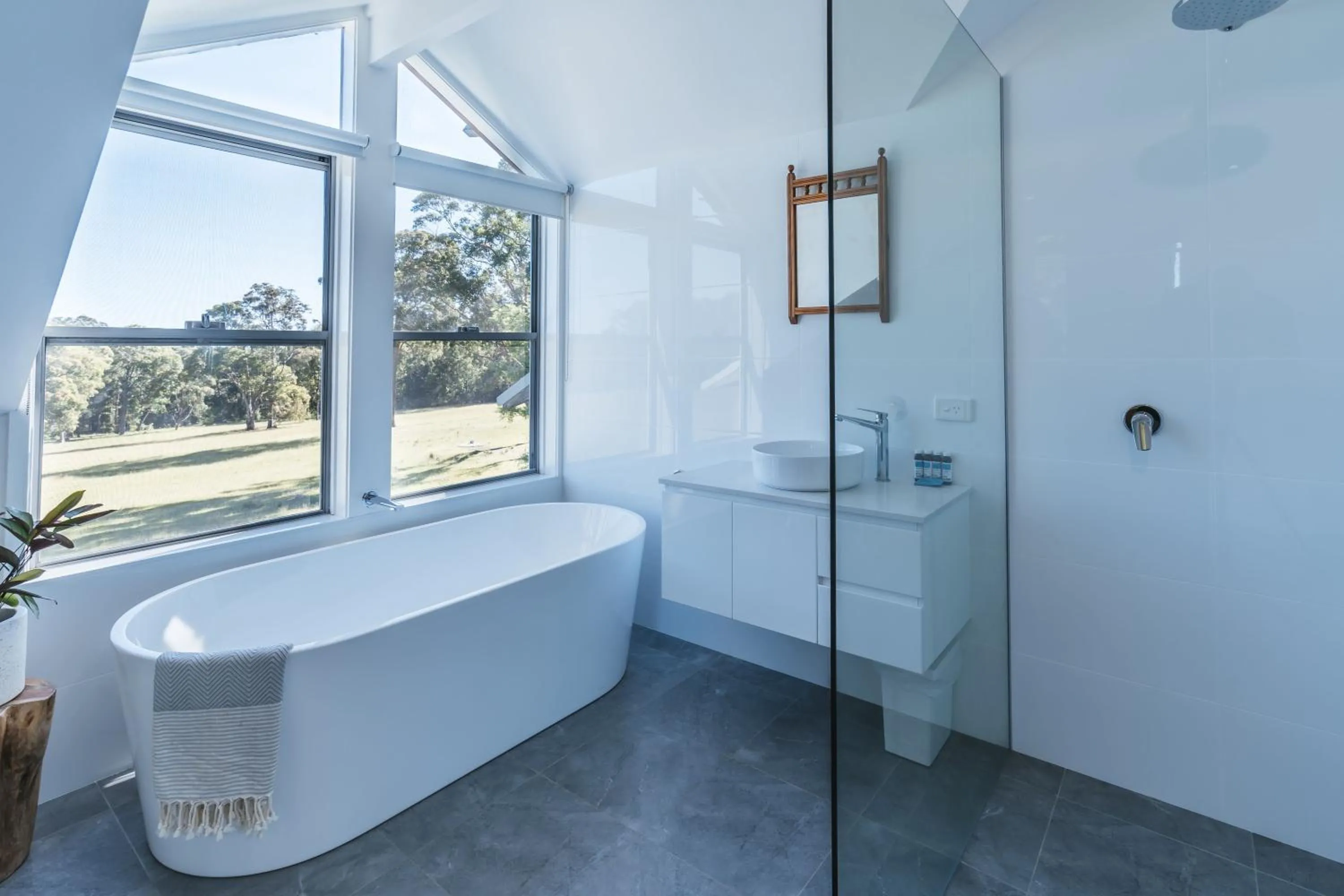 Bathroom in Worrowing Jervis Bay