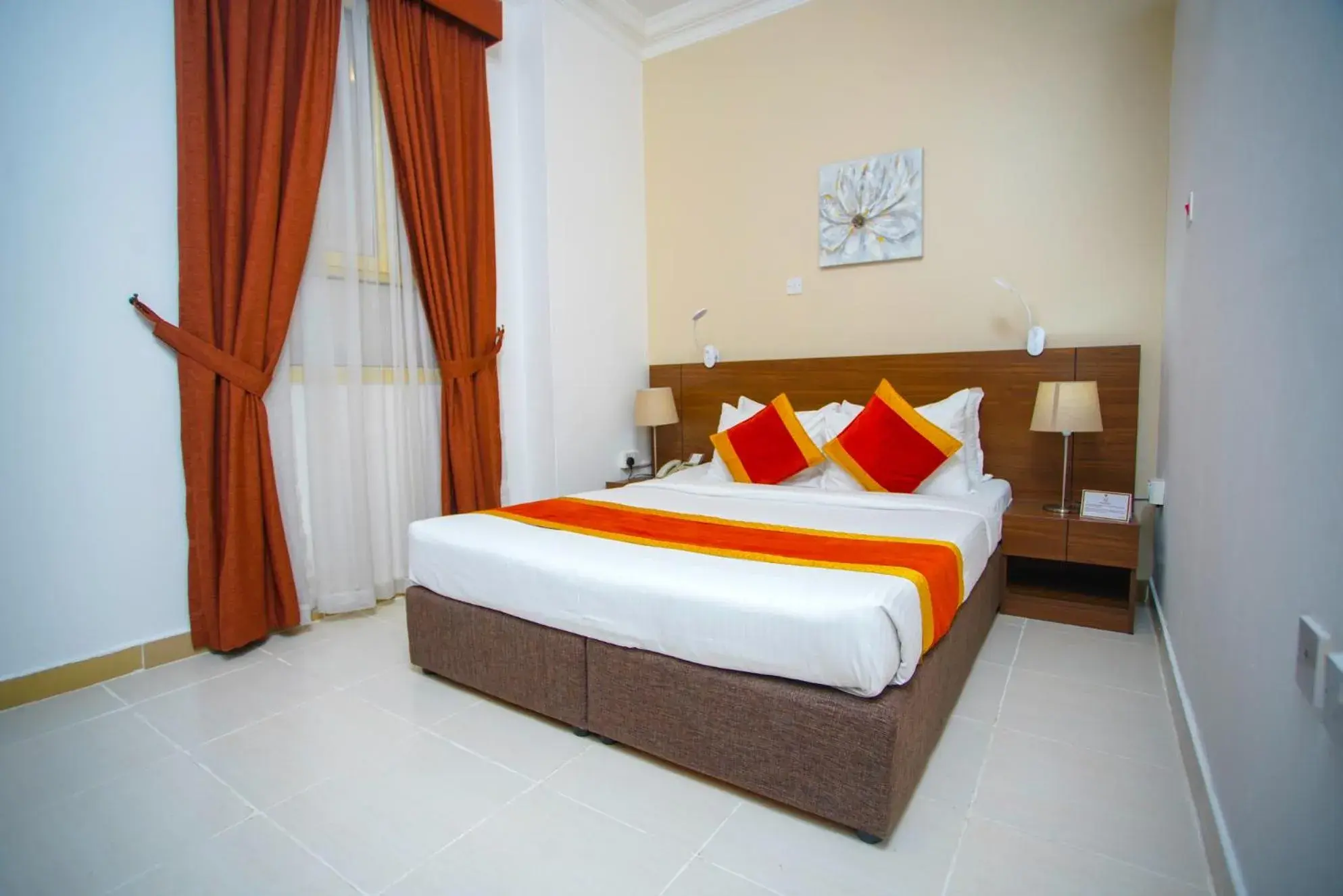Bedroom, Bed in La Villa Hotel