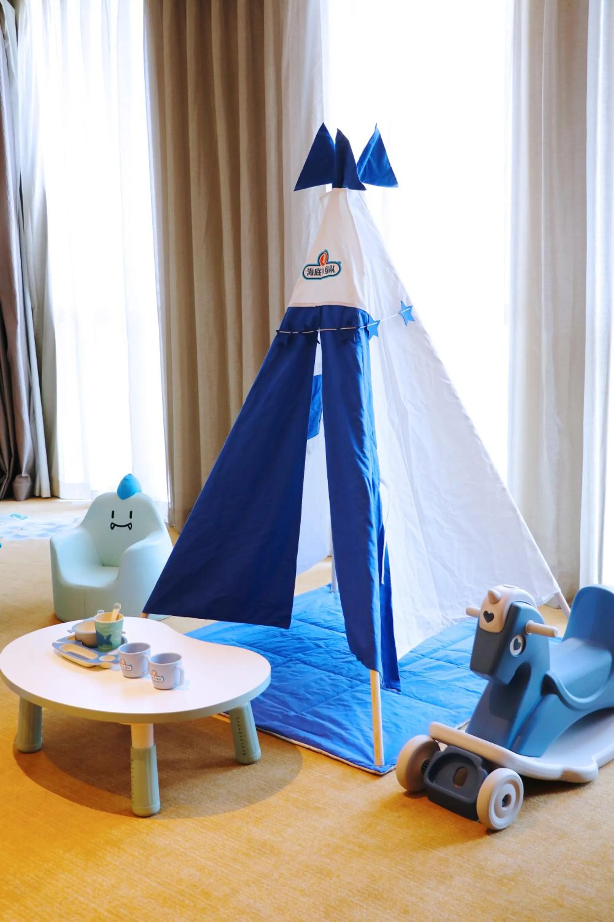 children in Wanda Vista Taiyuan