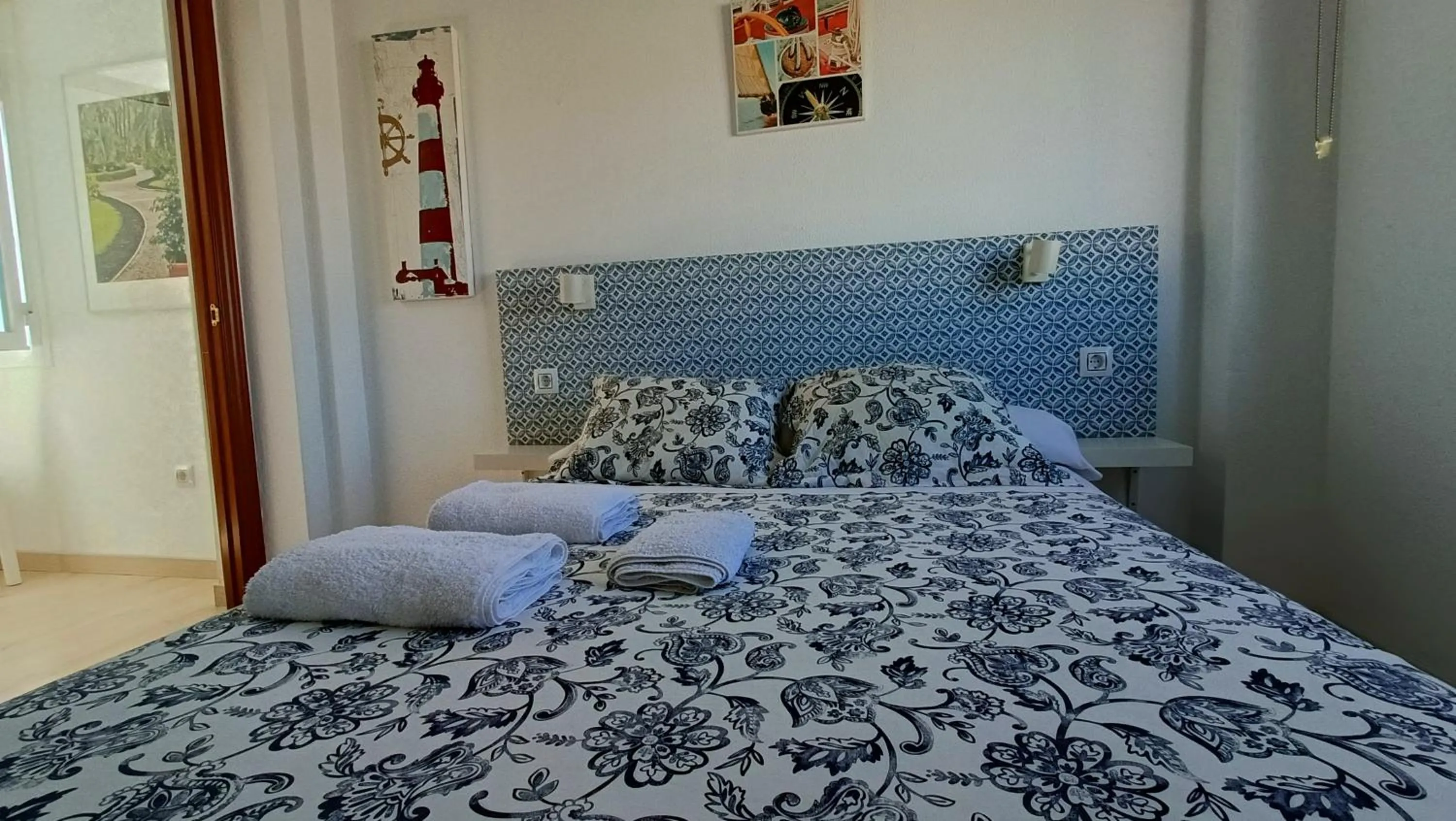 Bed in Torre del Carmen Malaga