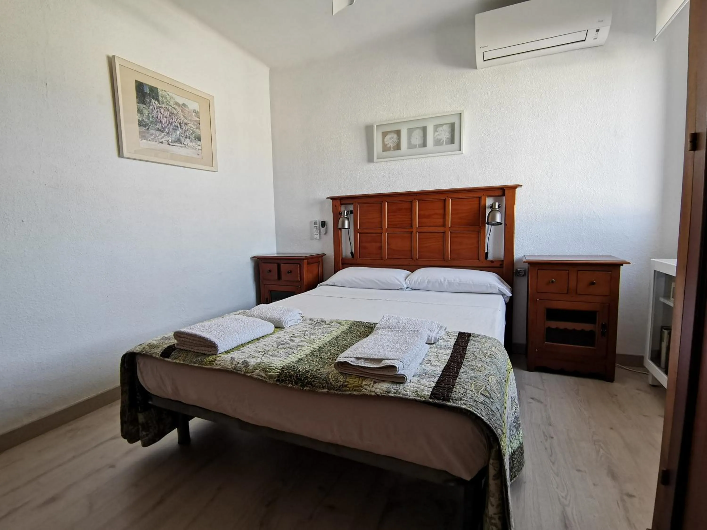 Bed in Torre del Carmen Malaga
